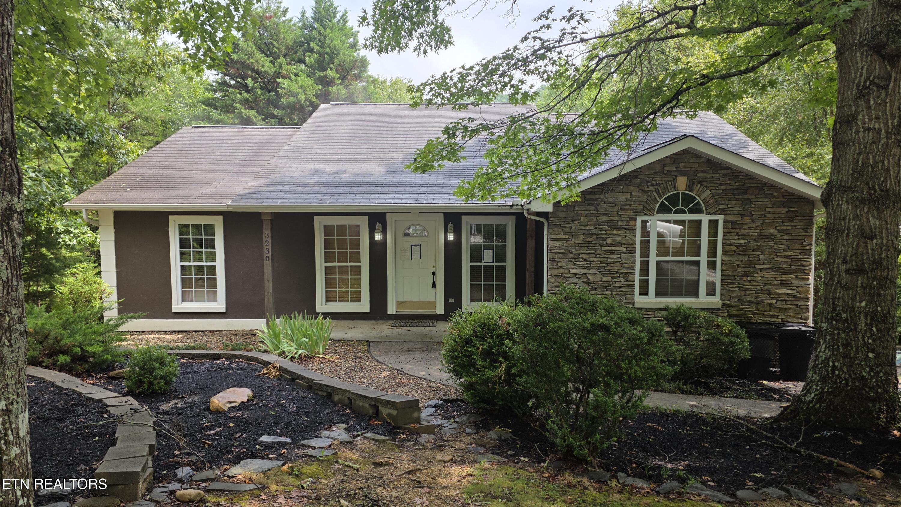 3230 Cove Creek Way Sevierville TN 37862