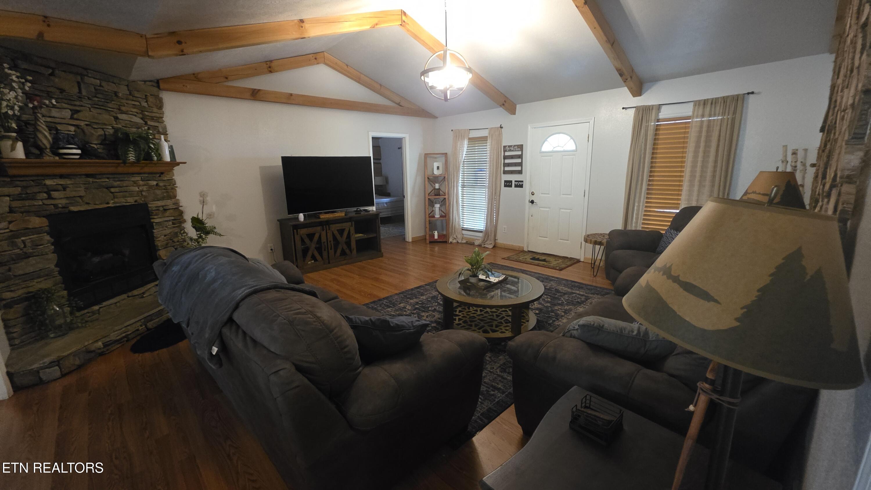 3230 Cove Creek Way Sevierville TN 37862