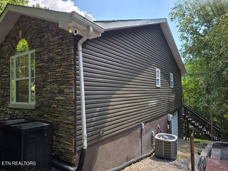 3230 Cove Creek Way Sevierville TN 37862