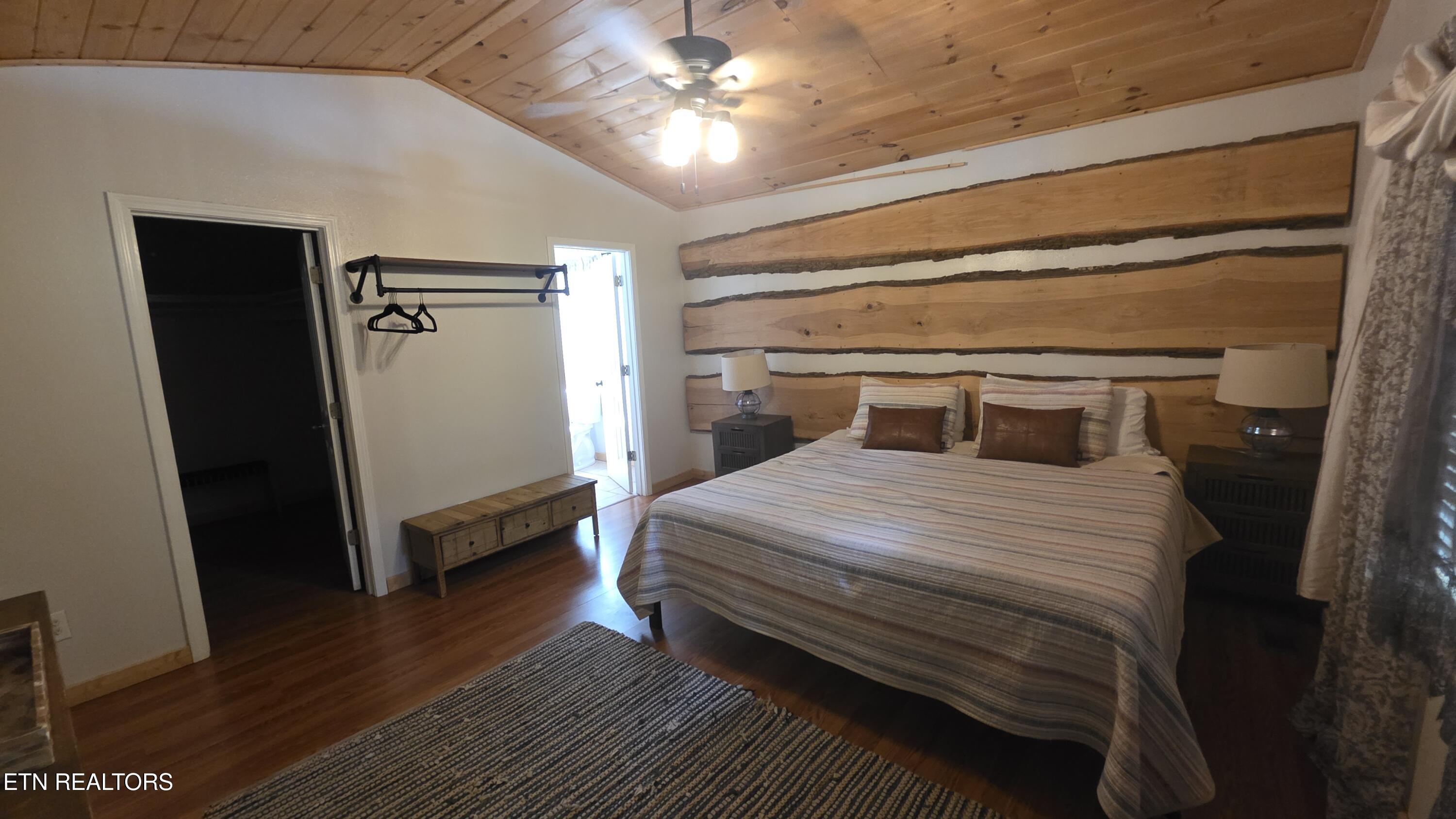 3230 Cove Creek Way Sevierville TN 37862