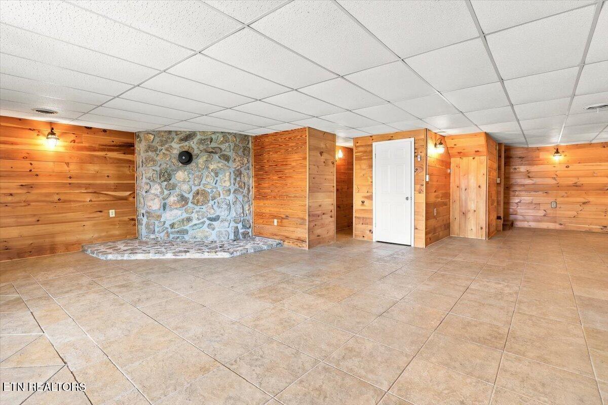 1818 Circle Lake Drive Dandridge TN 37725