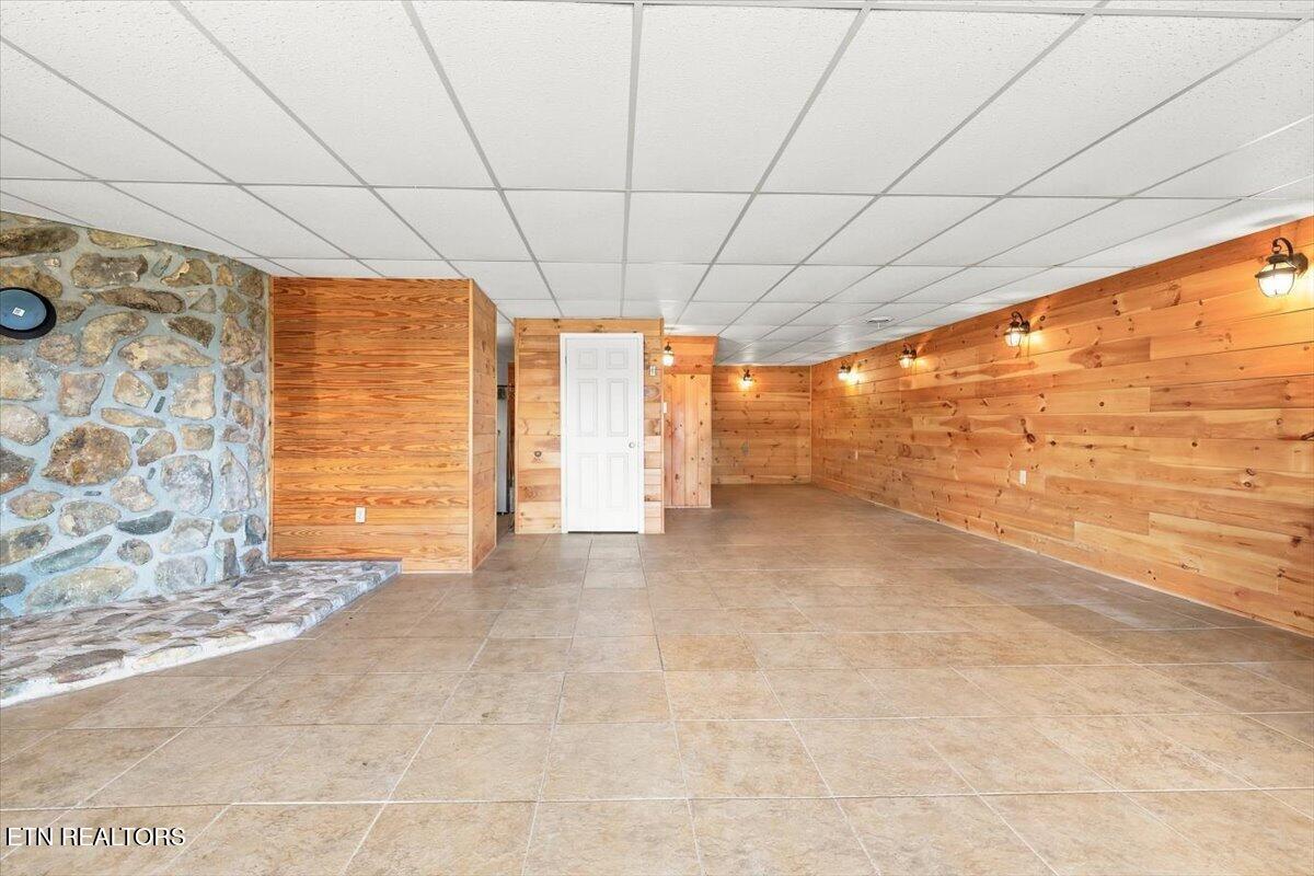 1818 Circle Lake Drive Dandridge TN 37725