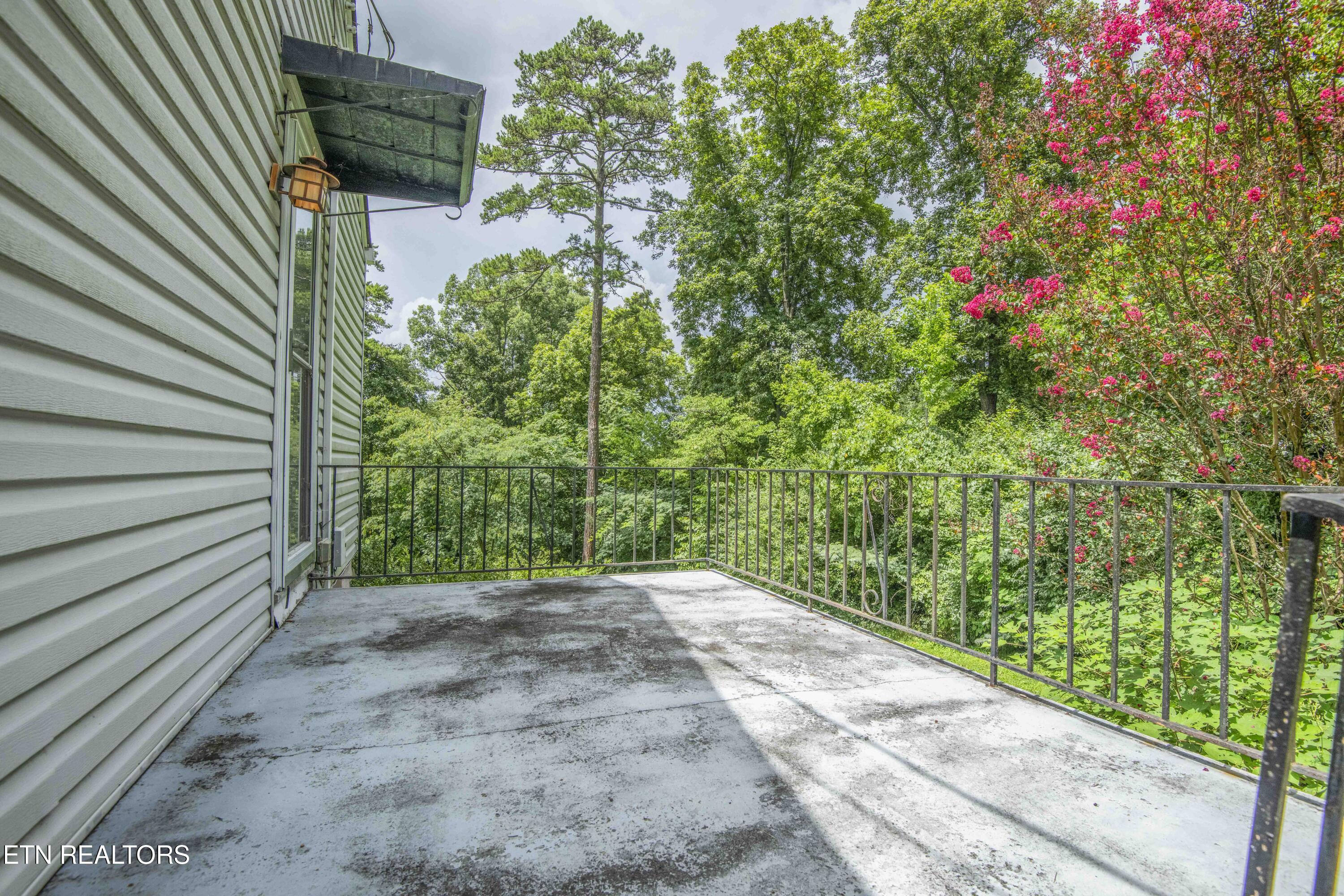 4605 Buffat Mill Road Knoxville TN 37914