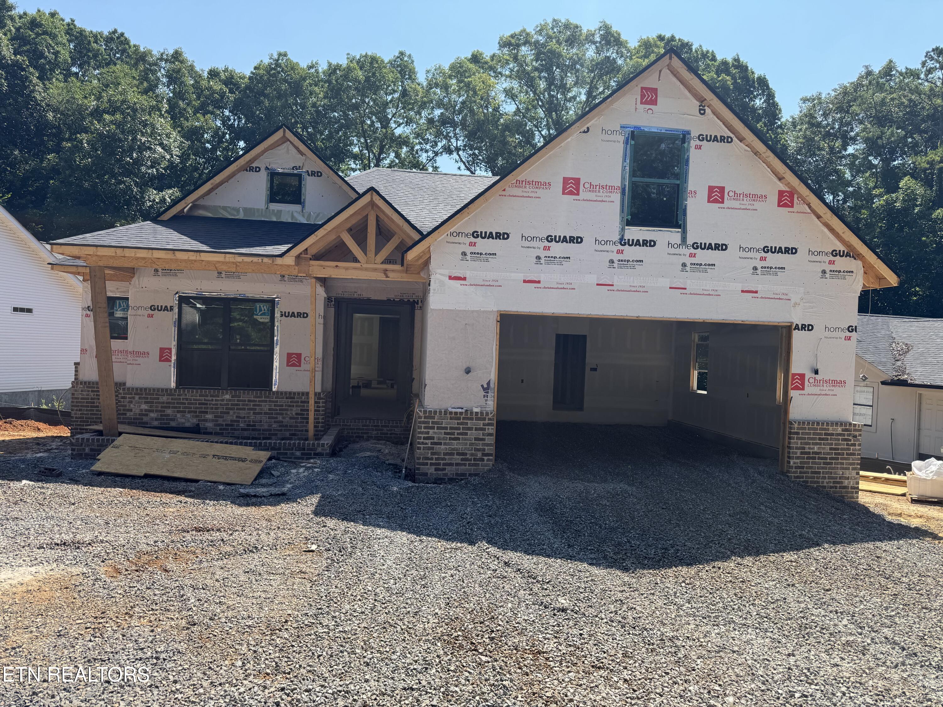 221 Ootsima Way Loudon TN 37774