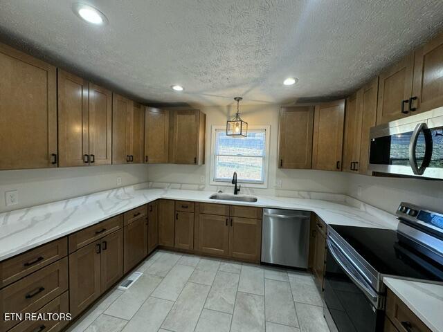 1410 Hidden Hills Drive Clinton TN 37716