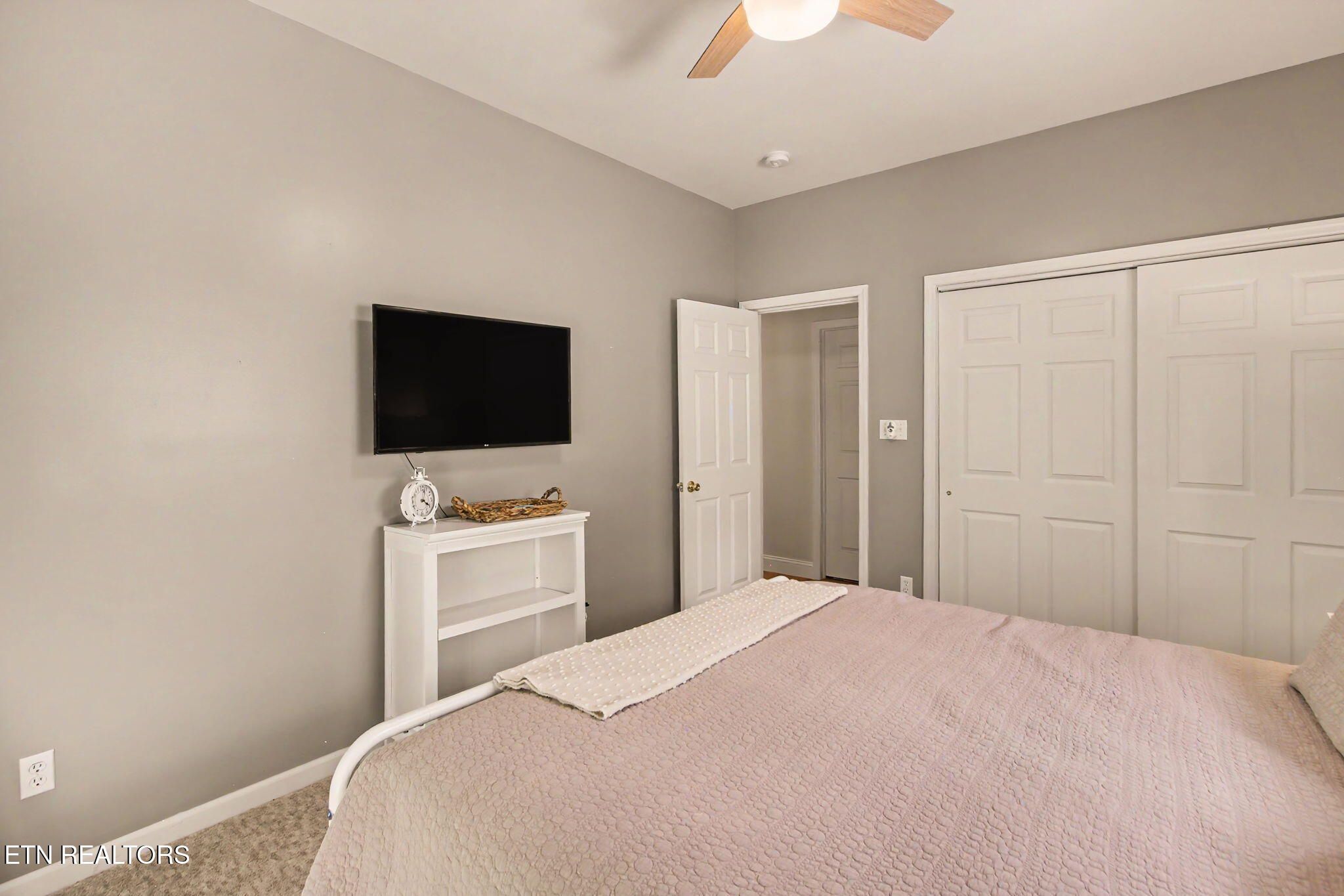332 Pearl Road Lafollette TN 37766