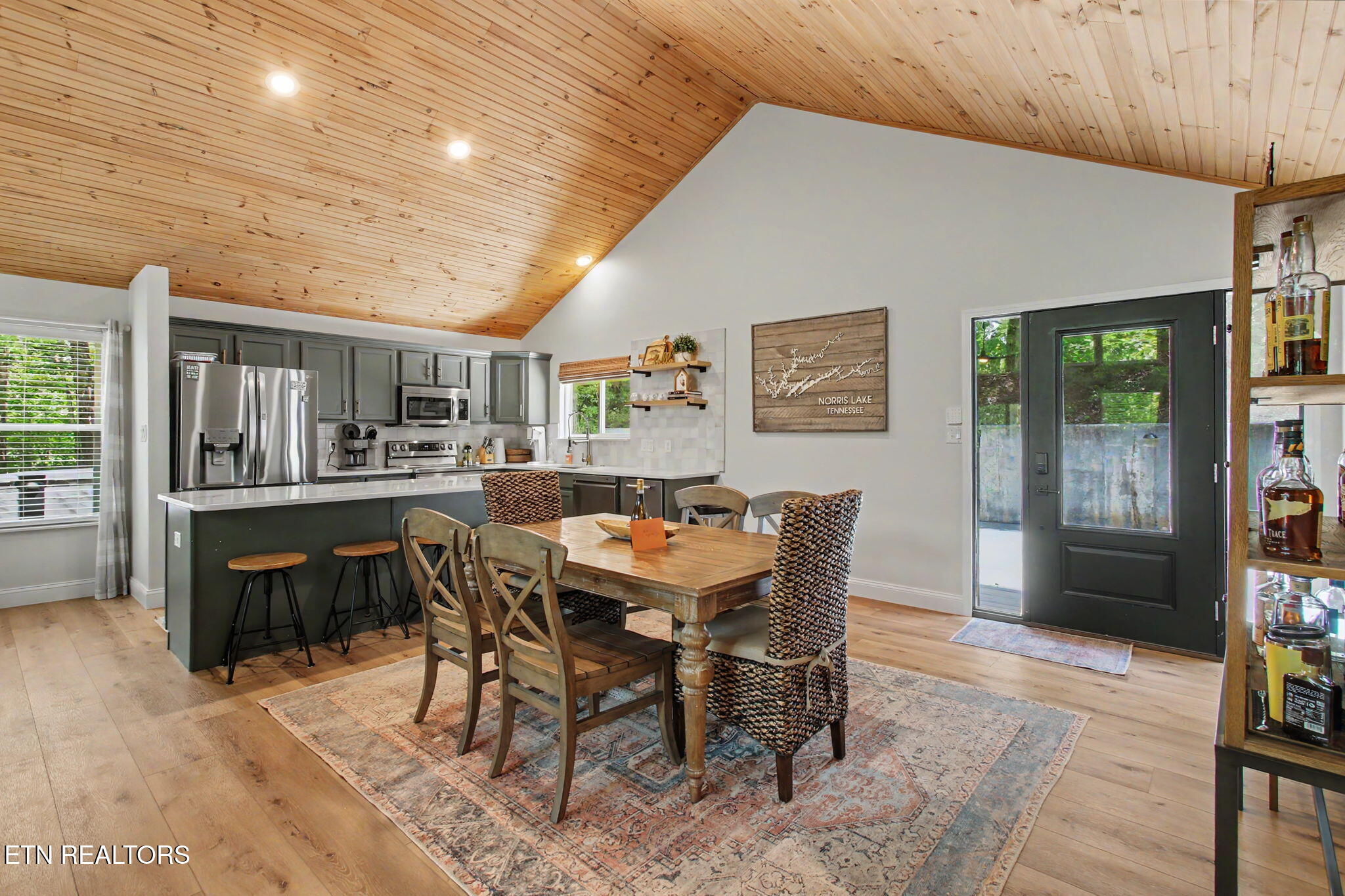 332 Pearl Road Lafollette TN 37766