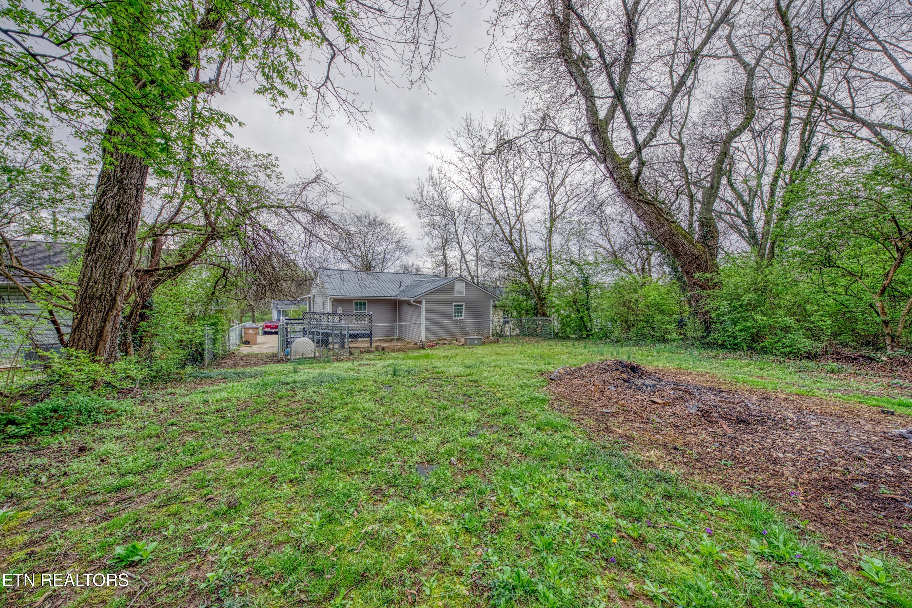 2527 Boyds Bridge Pike Knoxville TN 37914