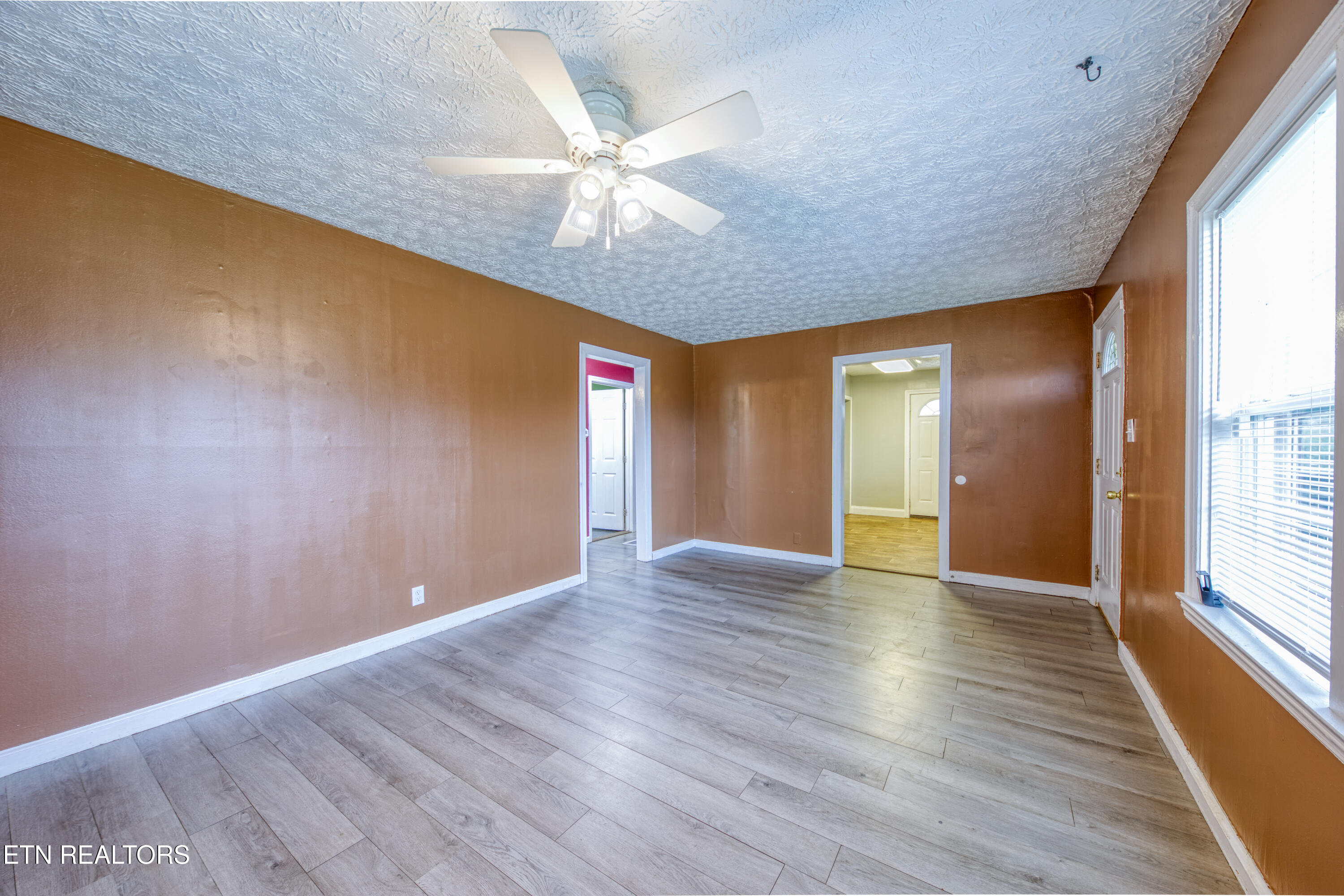 2527 Boyds Bridge Pike Knoxville TN 37914