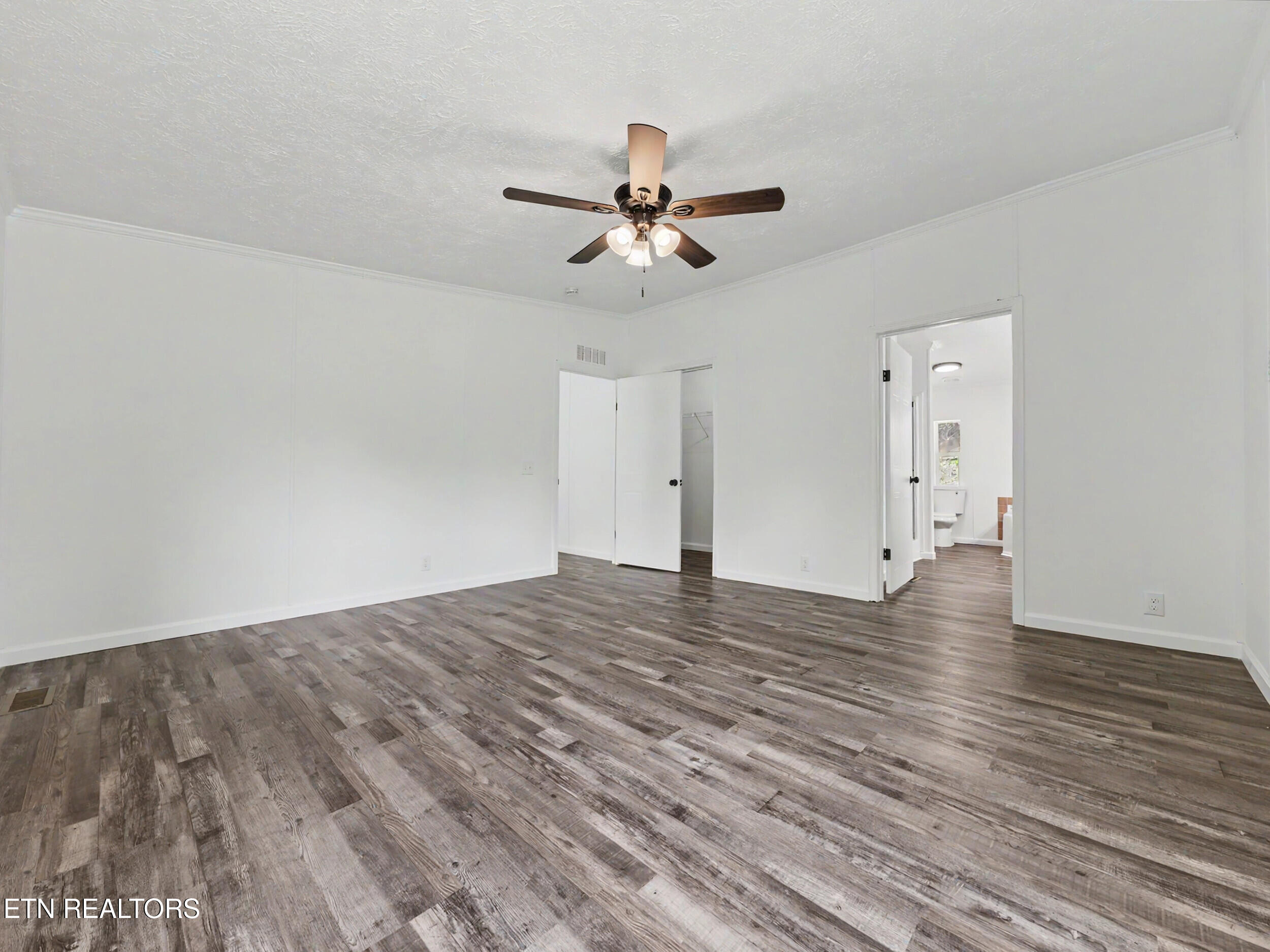736 Buck Creek Road Kingston TN 37763