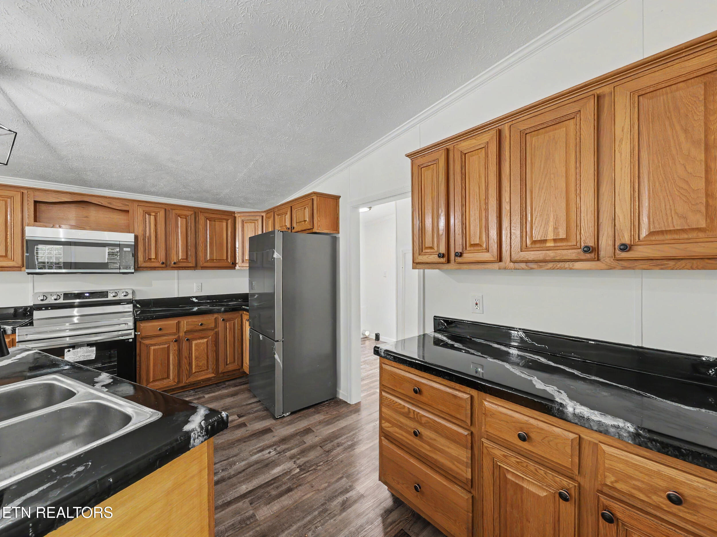 736 Buck Creek Road Kingston TN 37763