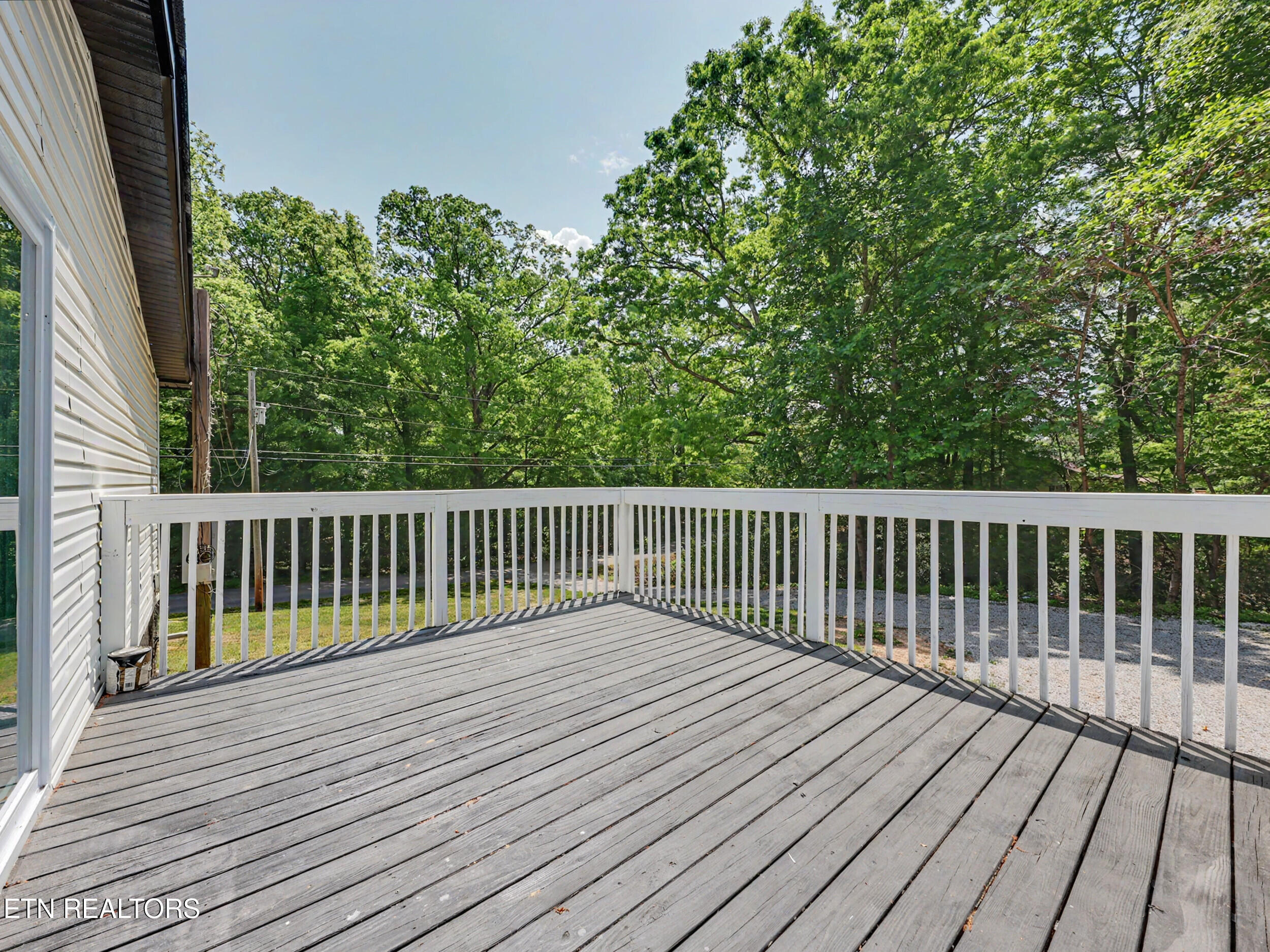736 Buck Creek Road Kingston TN 37763