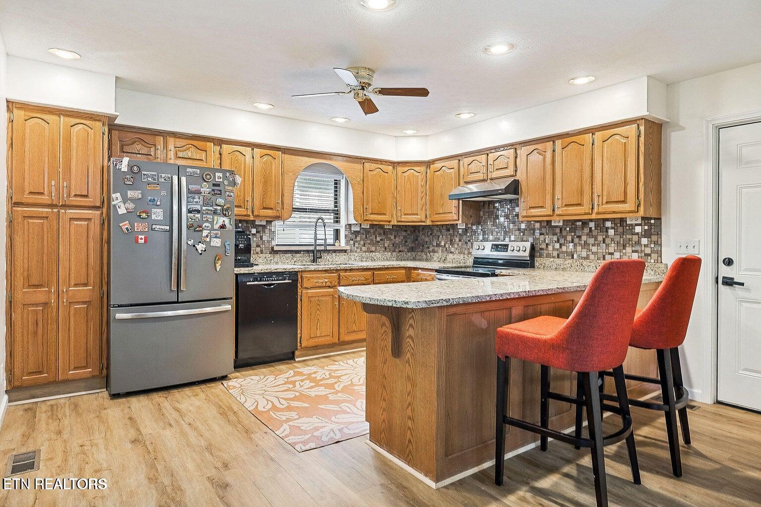 145 Anglewood Drive Crossville TN 38558