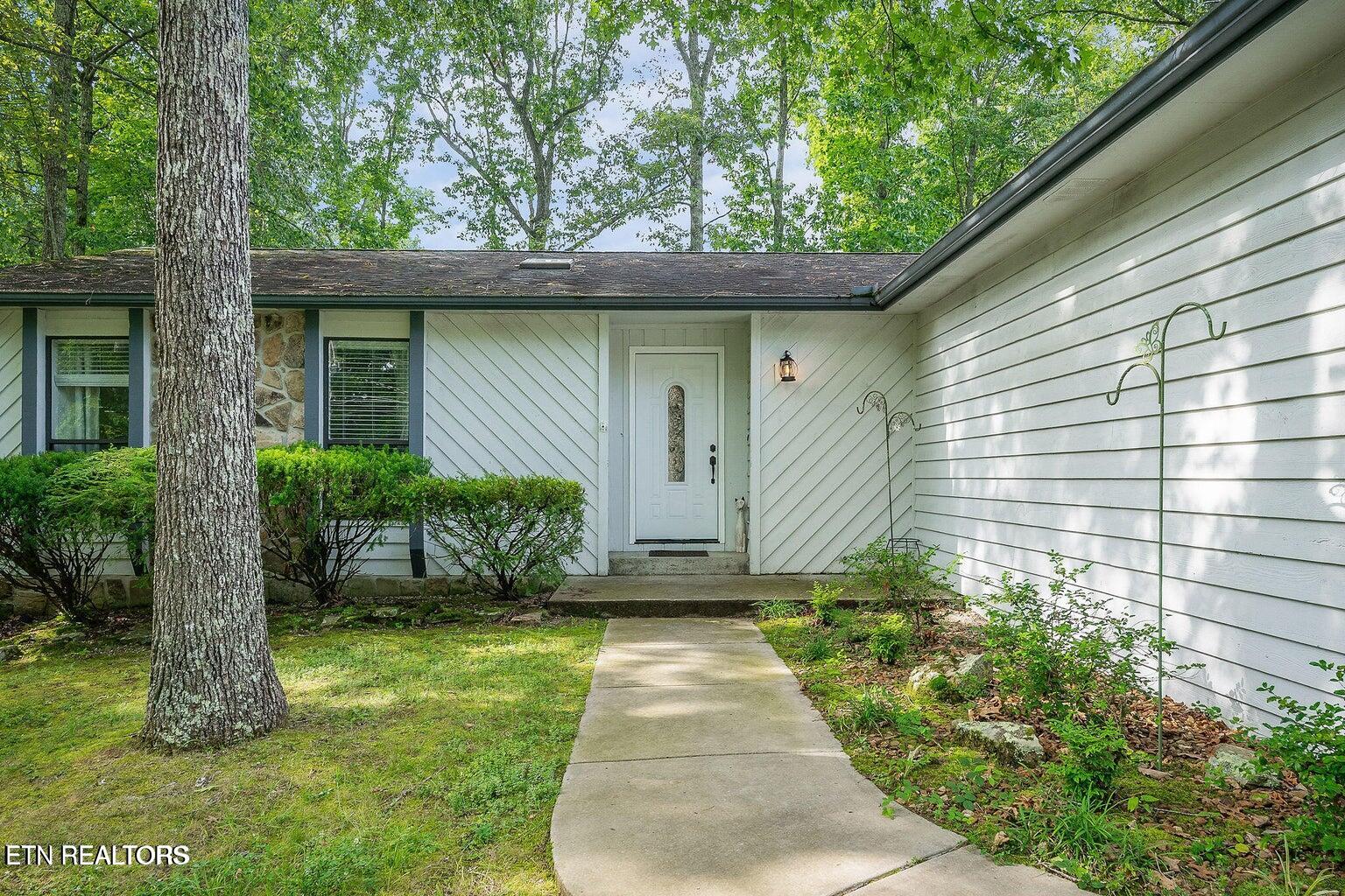 145 Anglewood Drive Crossville TN 38558