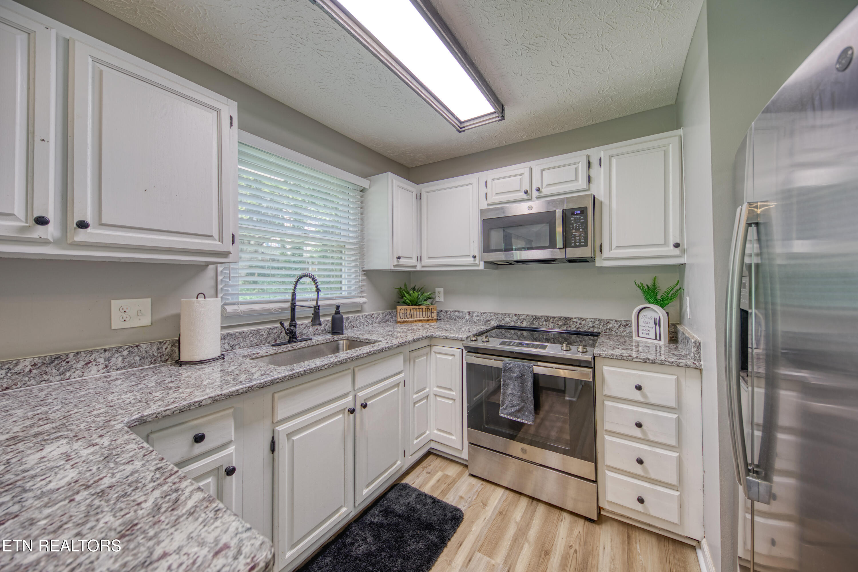 915 Miles Court Knoxville TN 37923