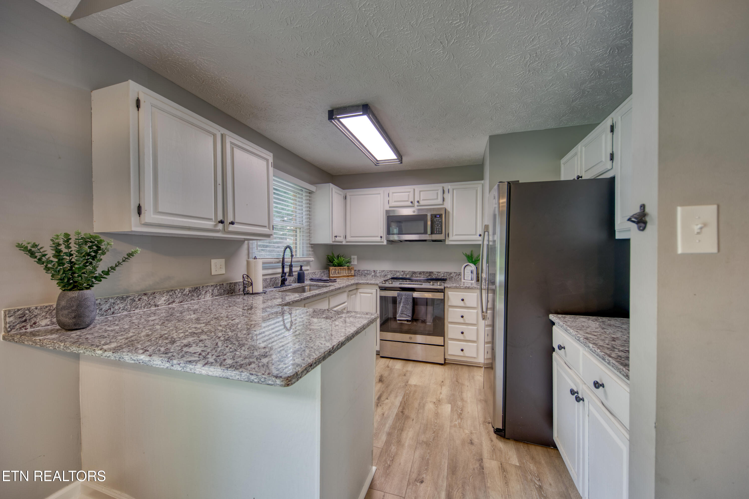 915 Miles Court Knoxville TN 37923