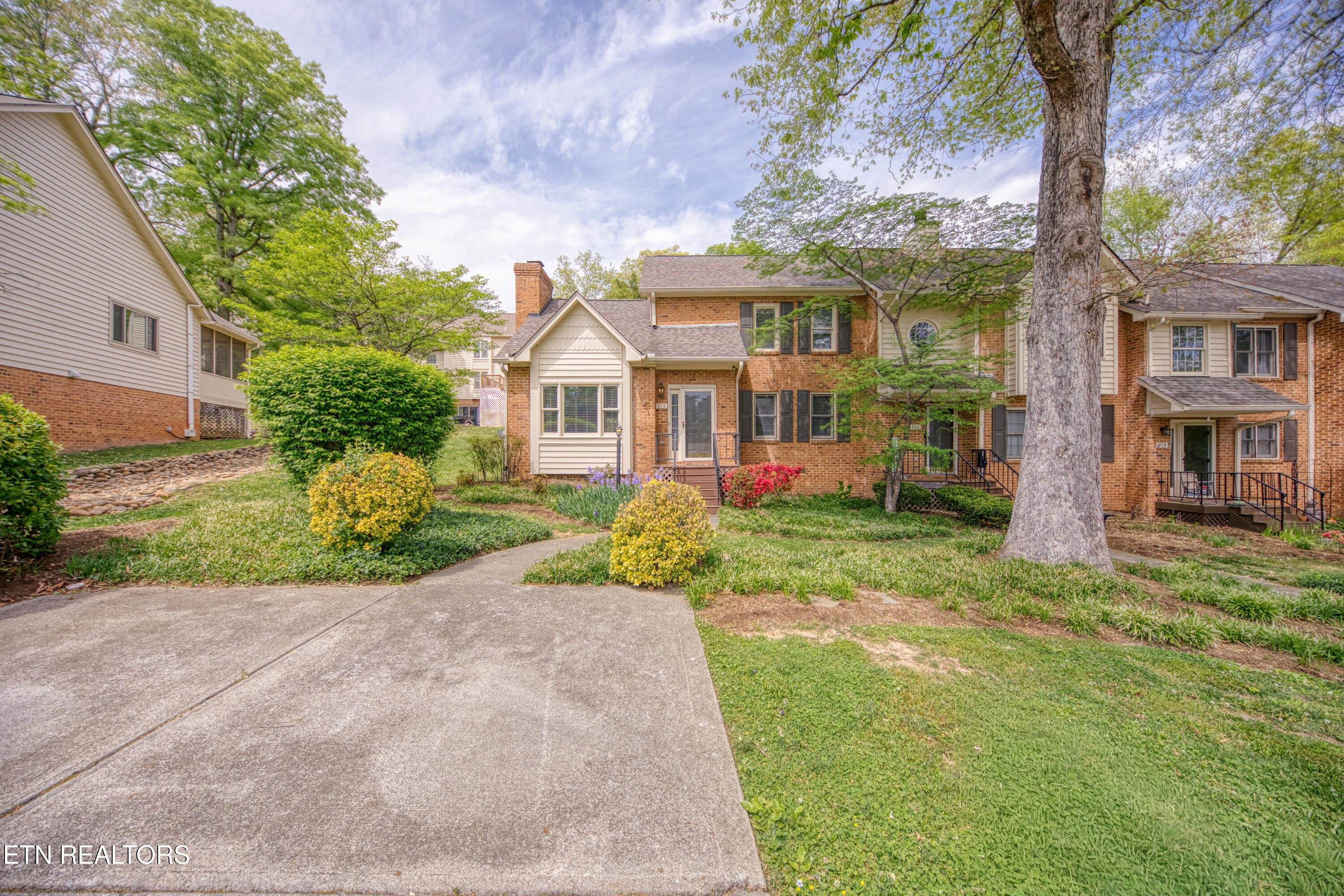 915 Miles Court Knoxville TN 37923
