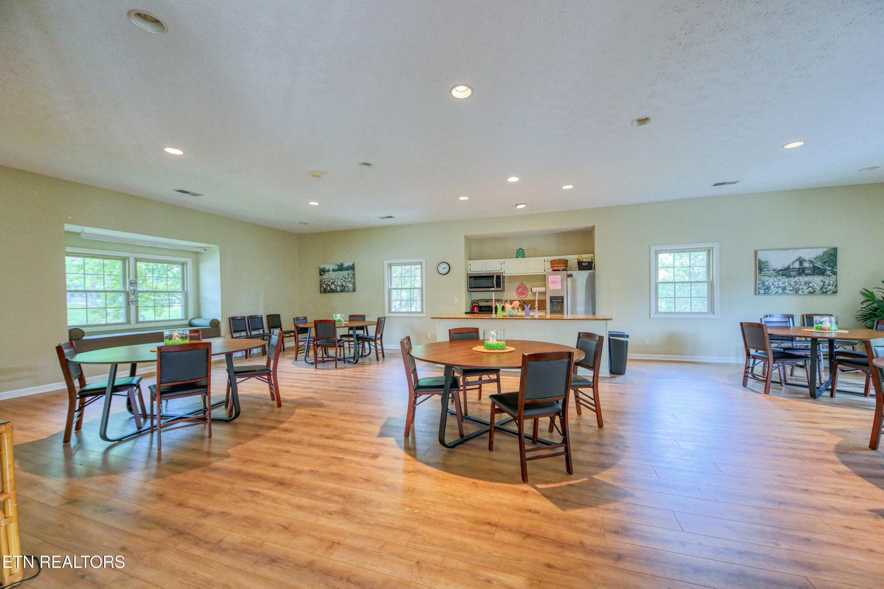 915 Miles Court Knoxville TN 37923