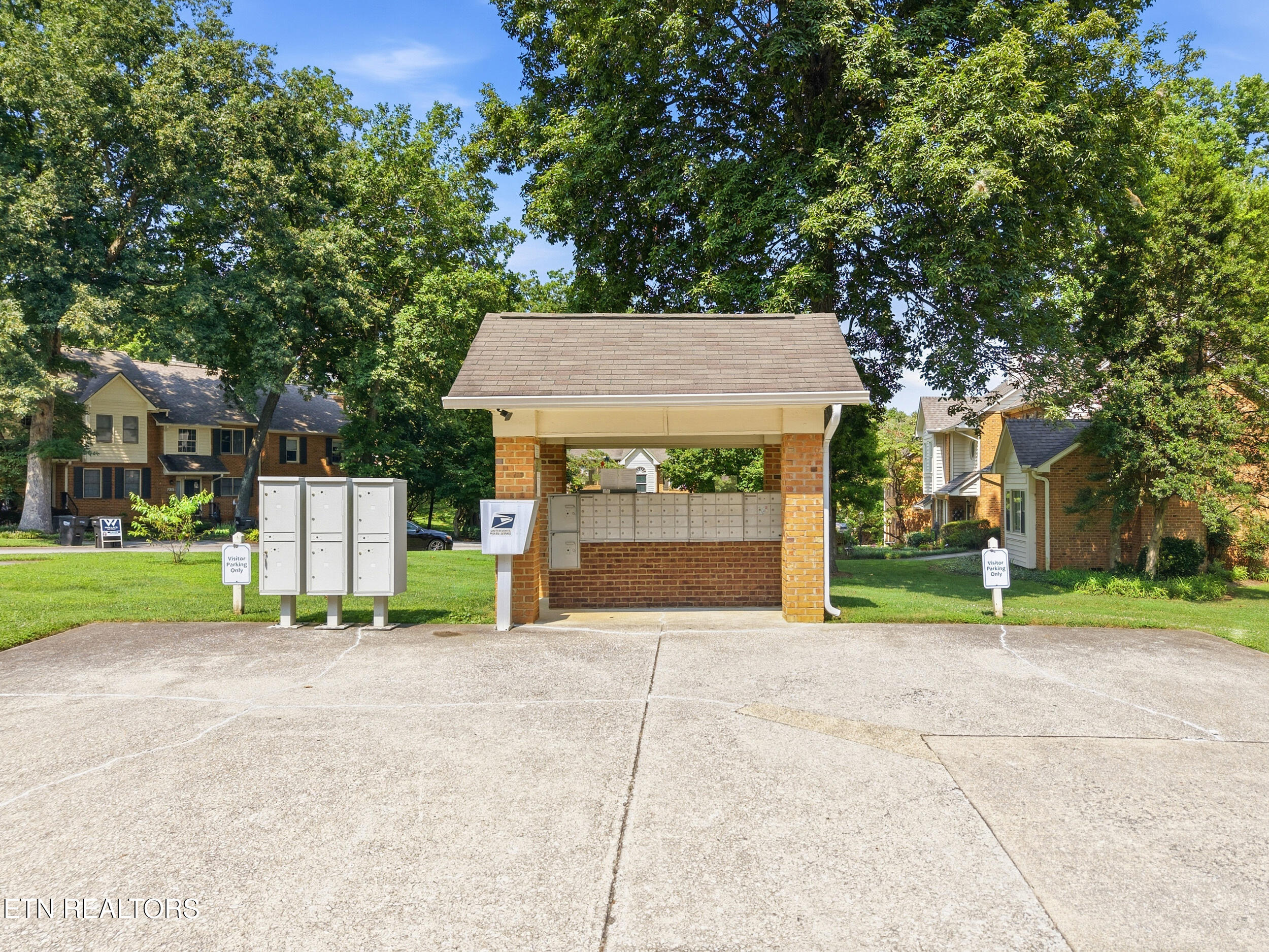 915 Miles Court Knoxville TN 37923