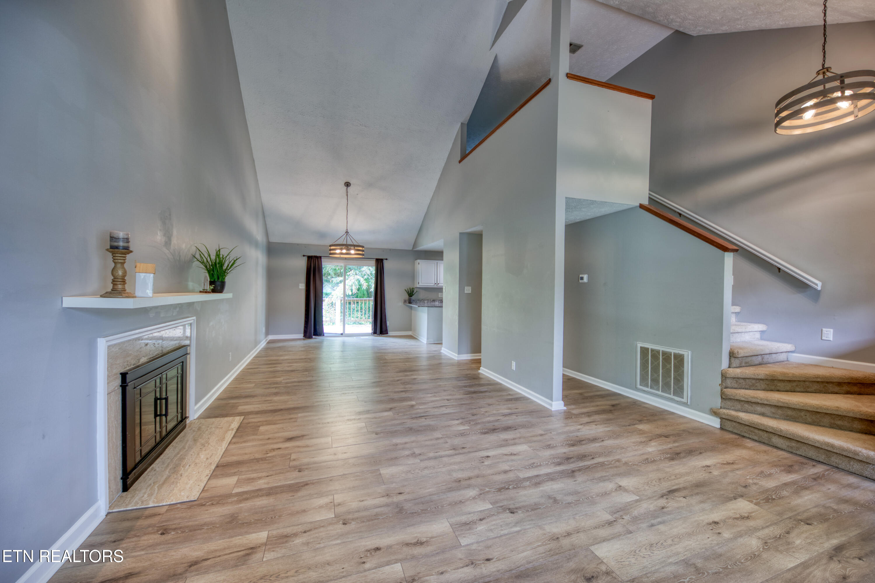 915 Miles Court Knoxville TN 37923
