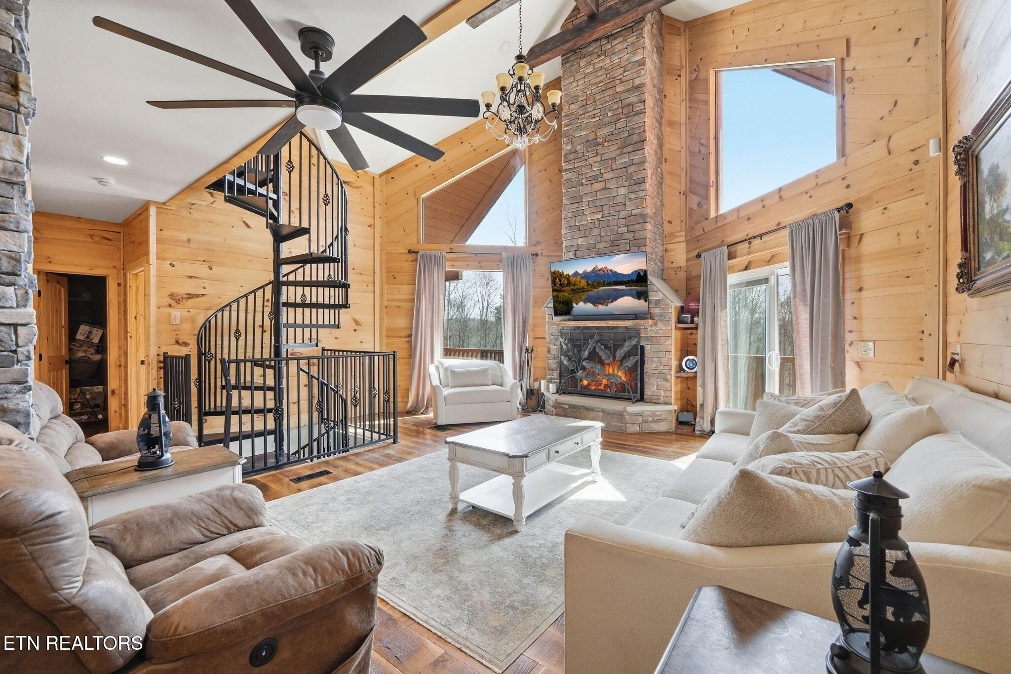 8521 Parker Drive Corryton TN 37721