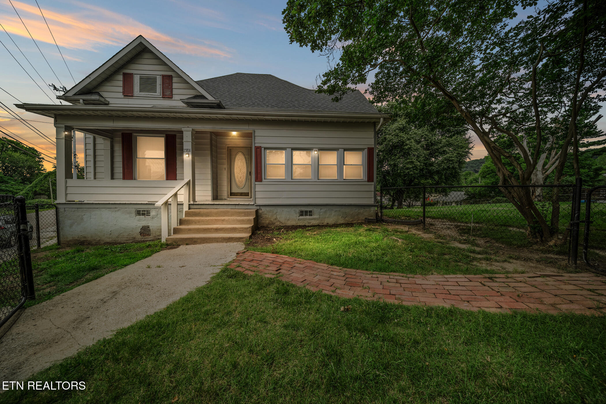 2701 Pershing Street Knoxville TN 37917