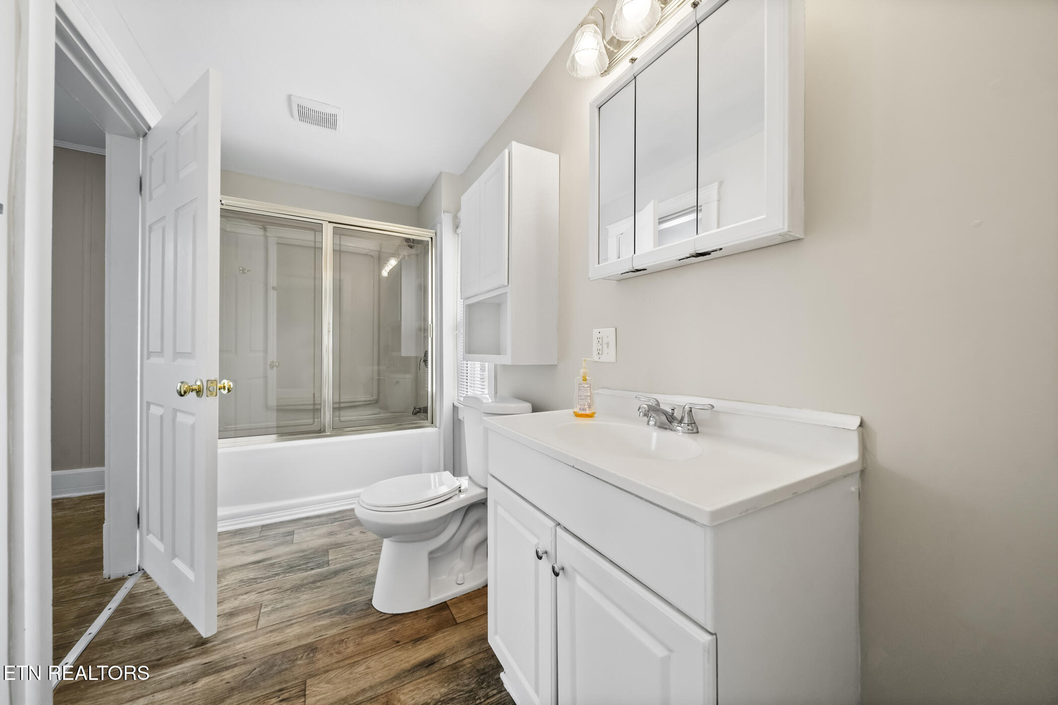 2701 Pershing Street Knoxville TN 37917