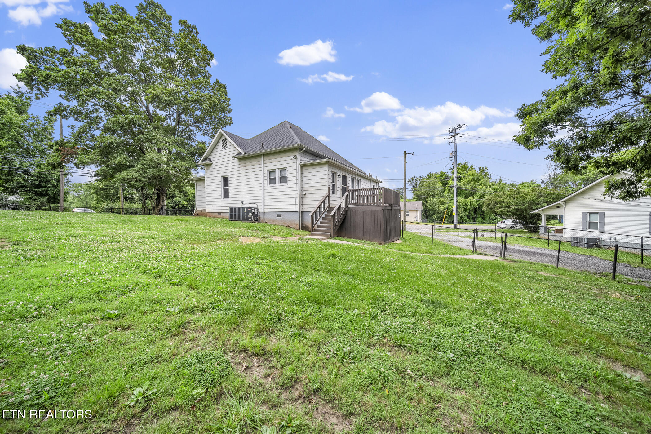 2701 Pershing Street Knoxville TN 37917