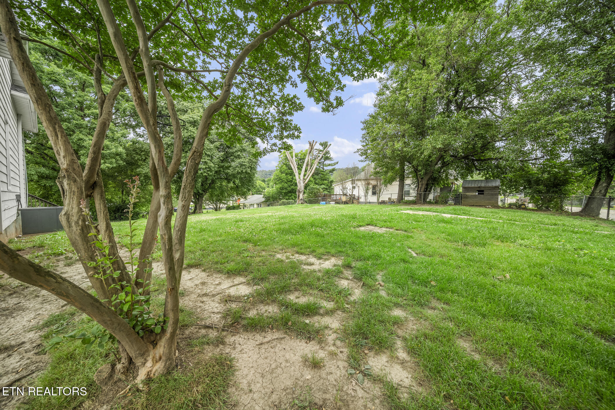 2701 Pershing Street Knoxville TN 37917