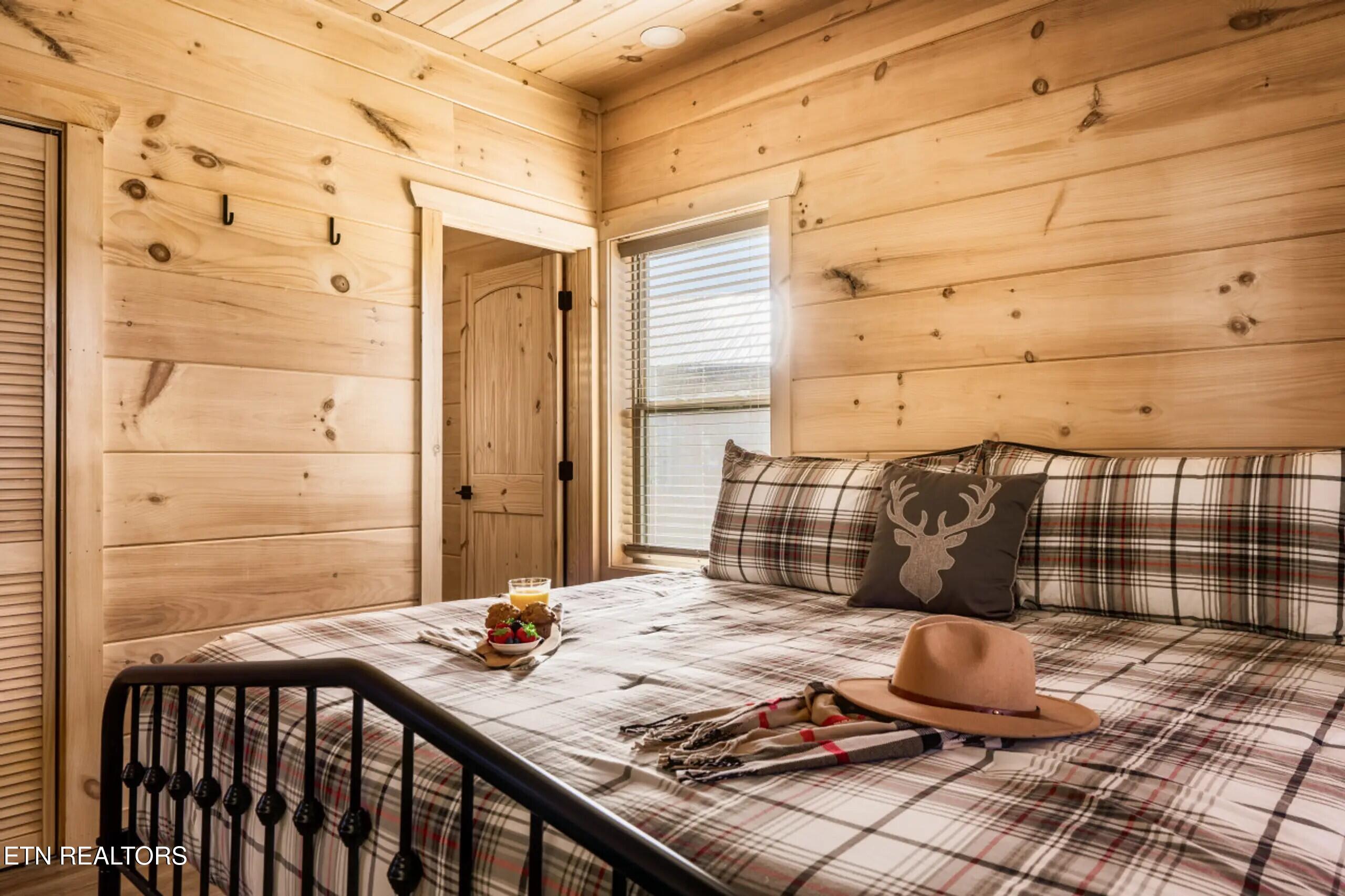 2852 Sequoia Road Pigeon Forge TN 37863