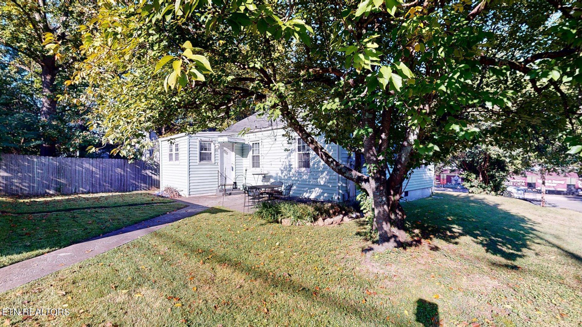 820 Oglewood Avenue Knoxville TN 37917