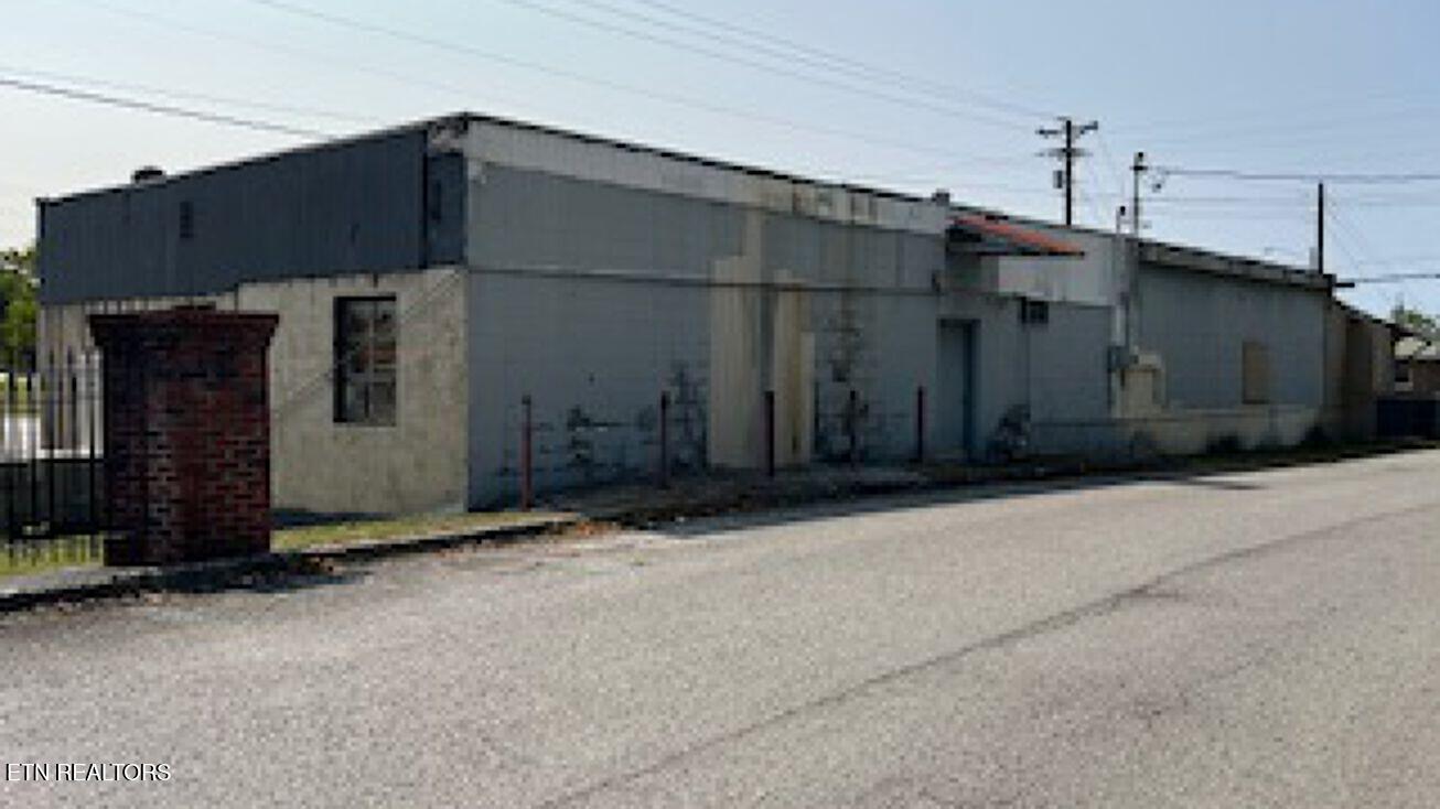 19421 Alberta Street Oneida TN 37841