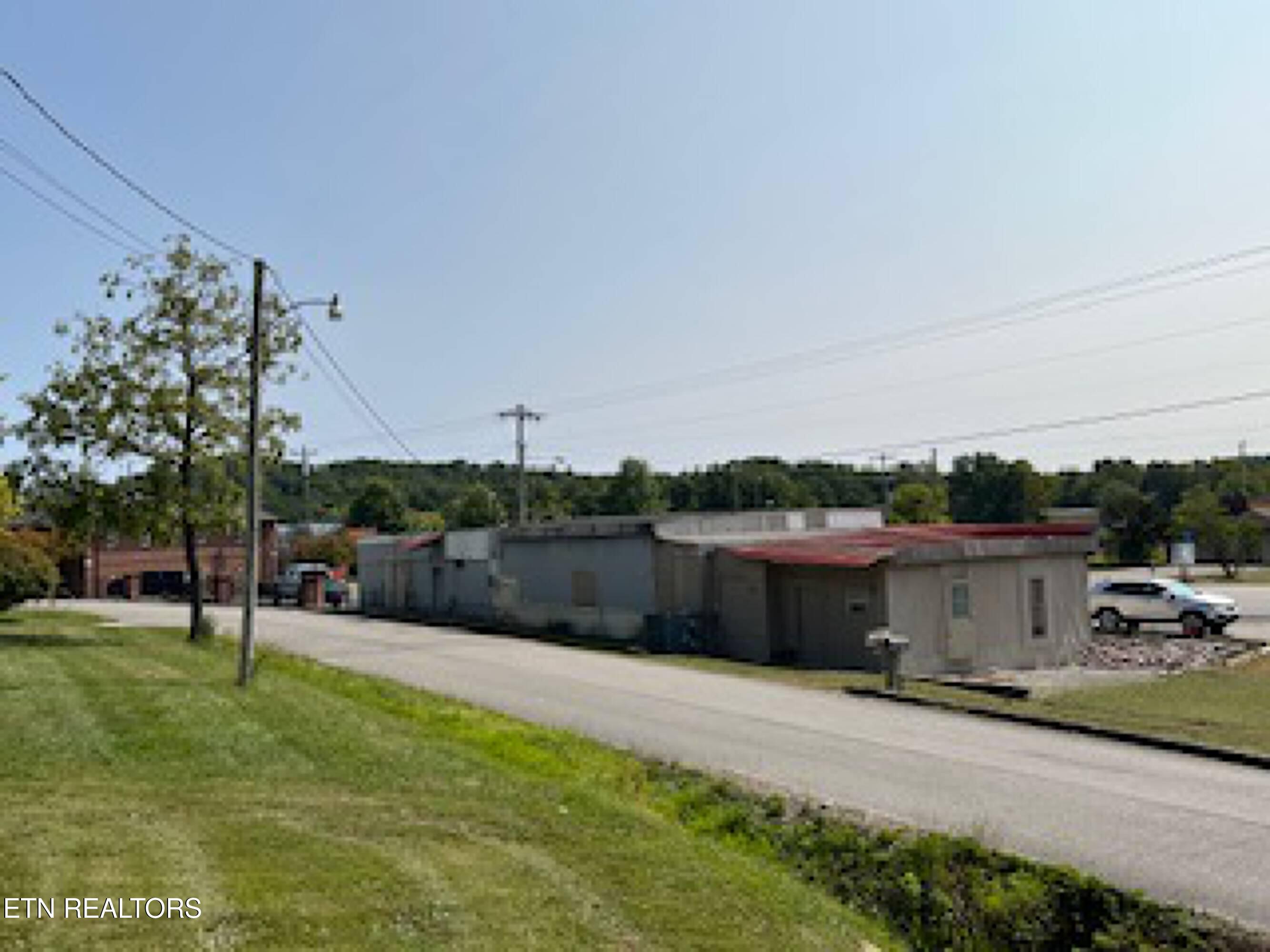 19421 Alberta Street Oneida TN 37841