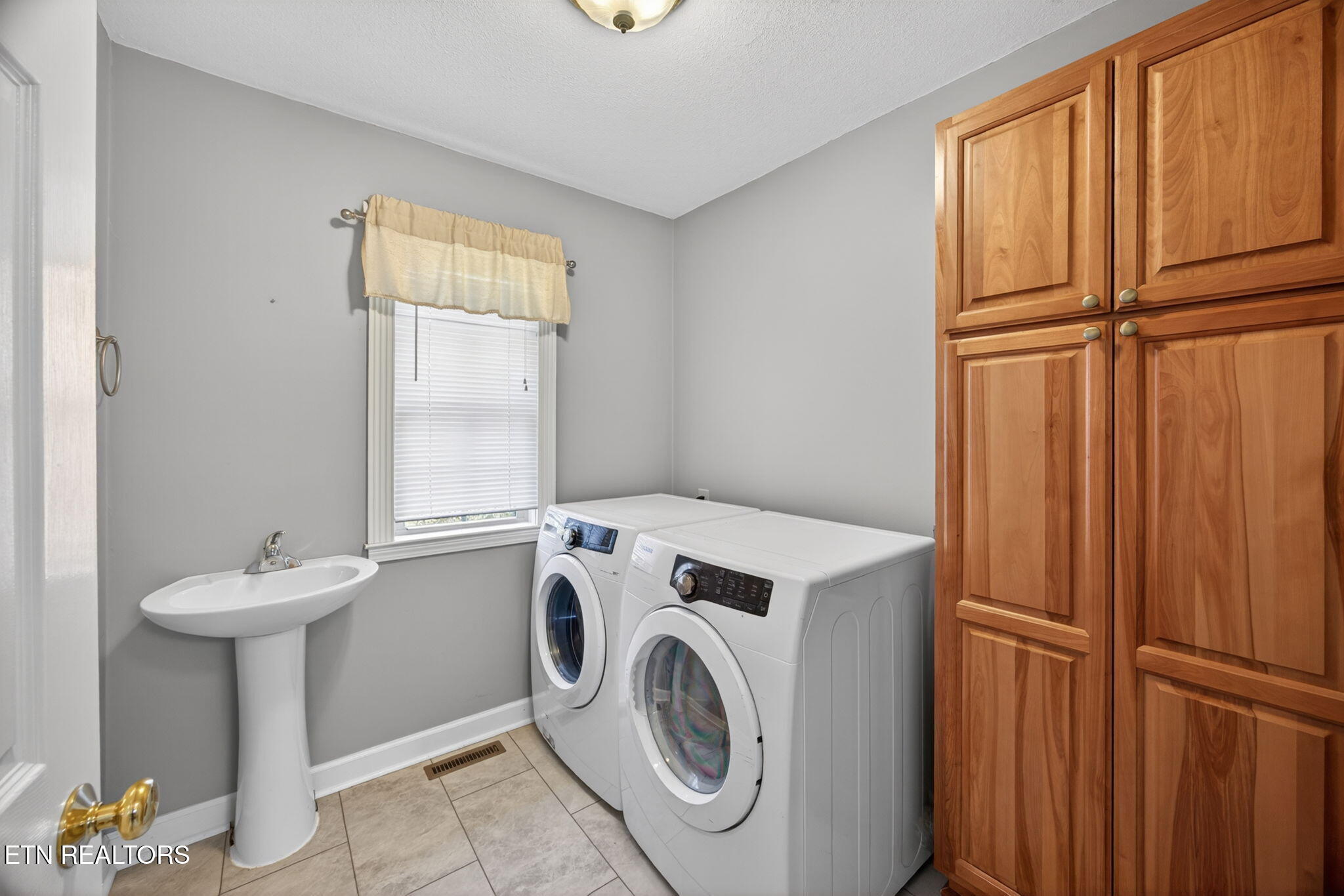 205 Hearthstone Drive Sparta TN 38583