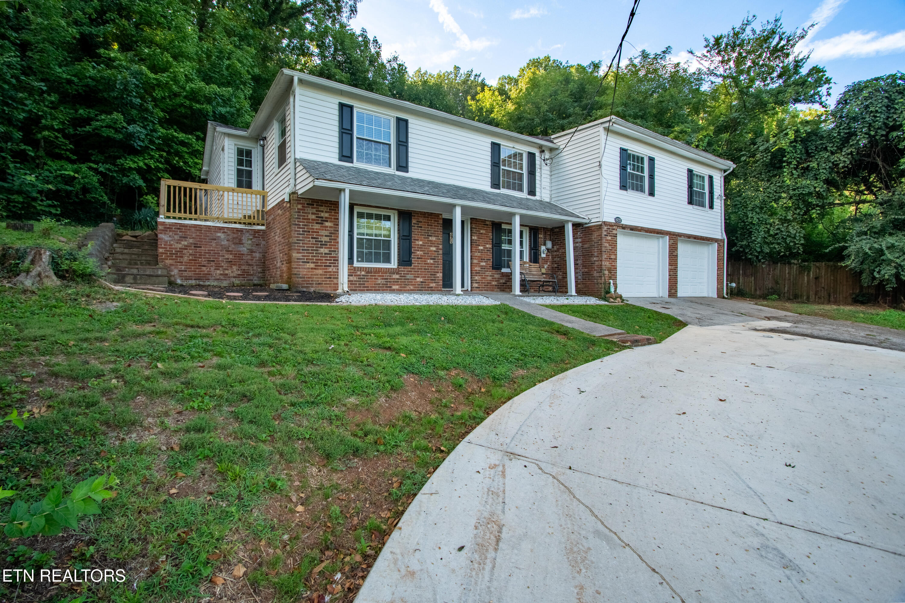 4220 Reed Road Louisville TN 37777