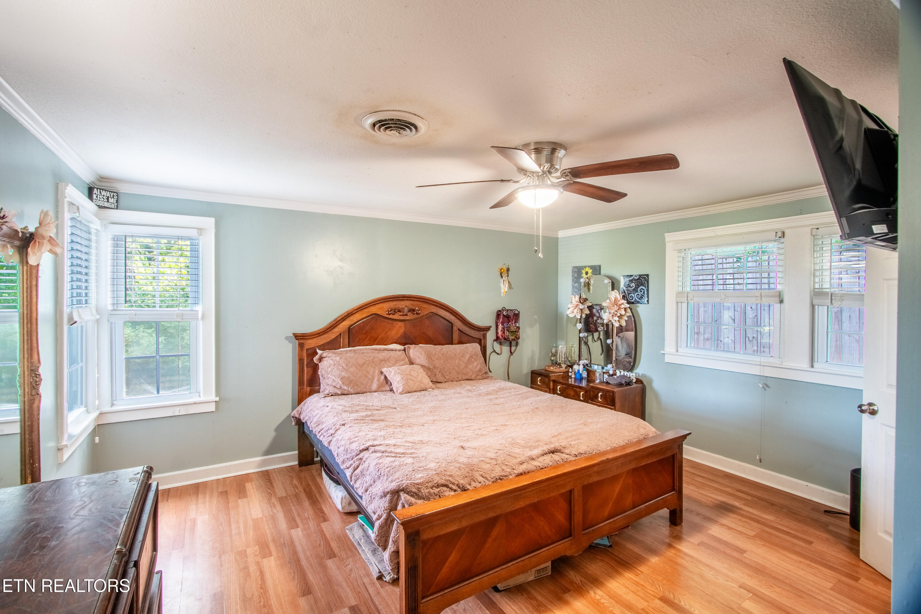 4220 Reed Road Louisville TN 37777