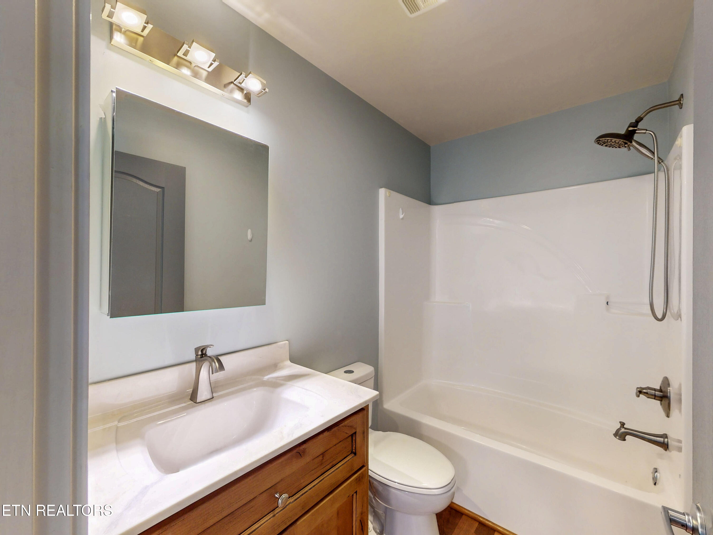 321 Old State Road Madisonville TN 37354