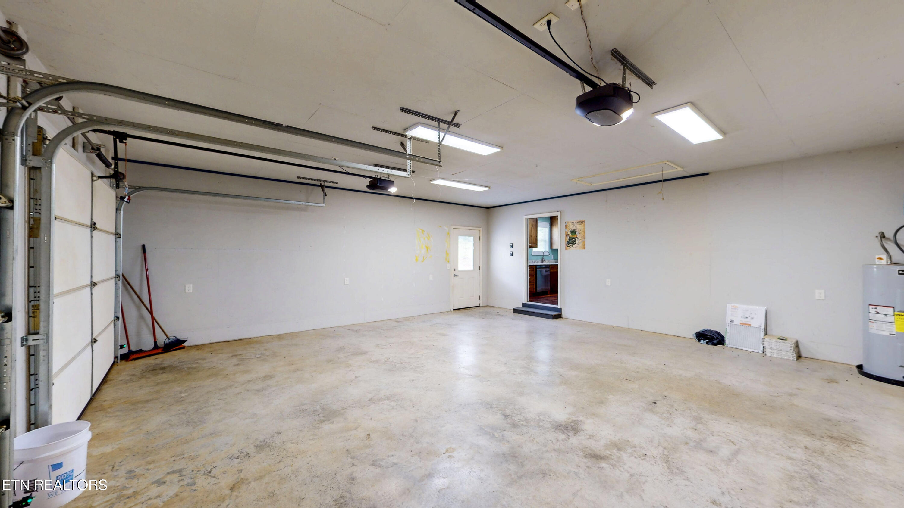 321 Old State Road Madisonville TN 37354