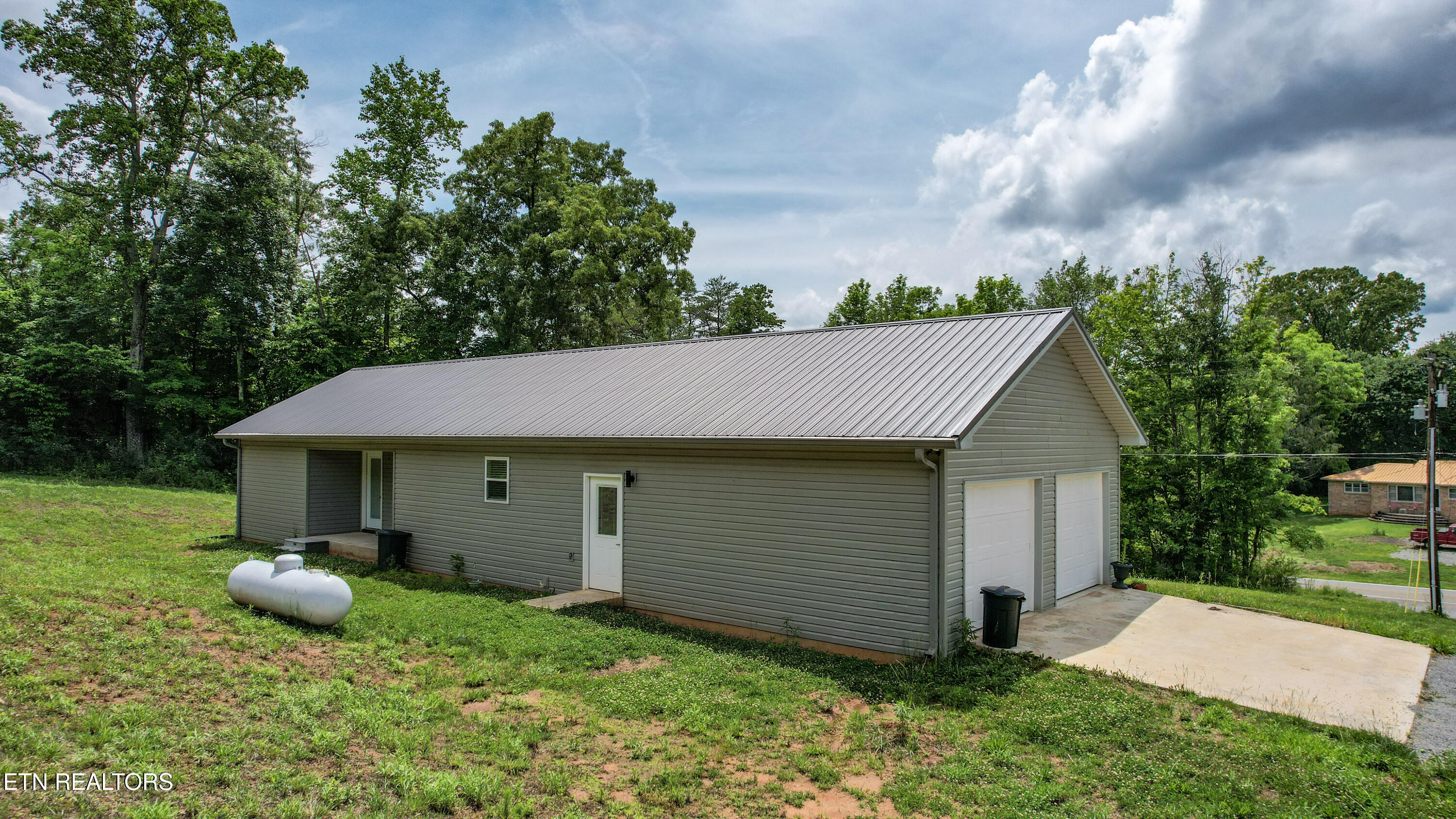 321 Old State Road Madisonville TN 37354