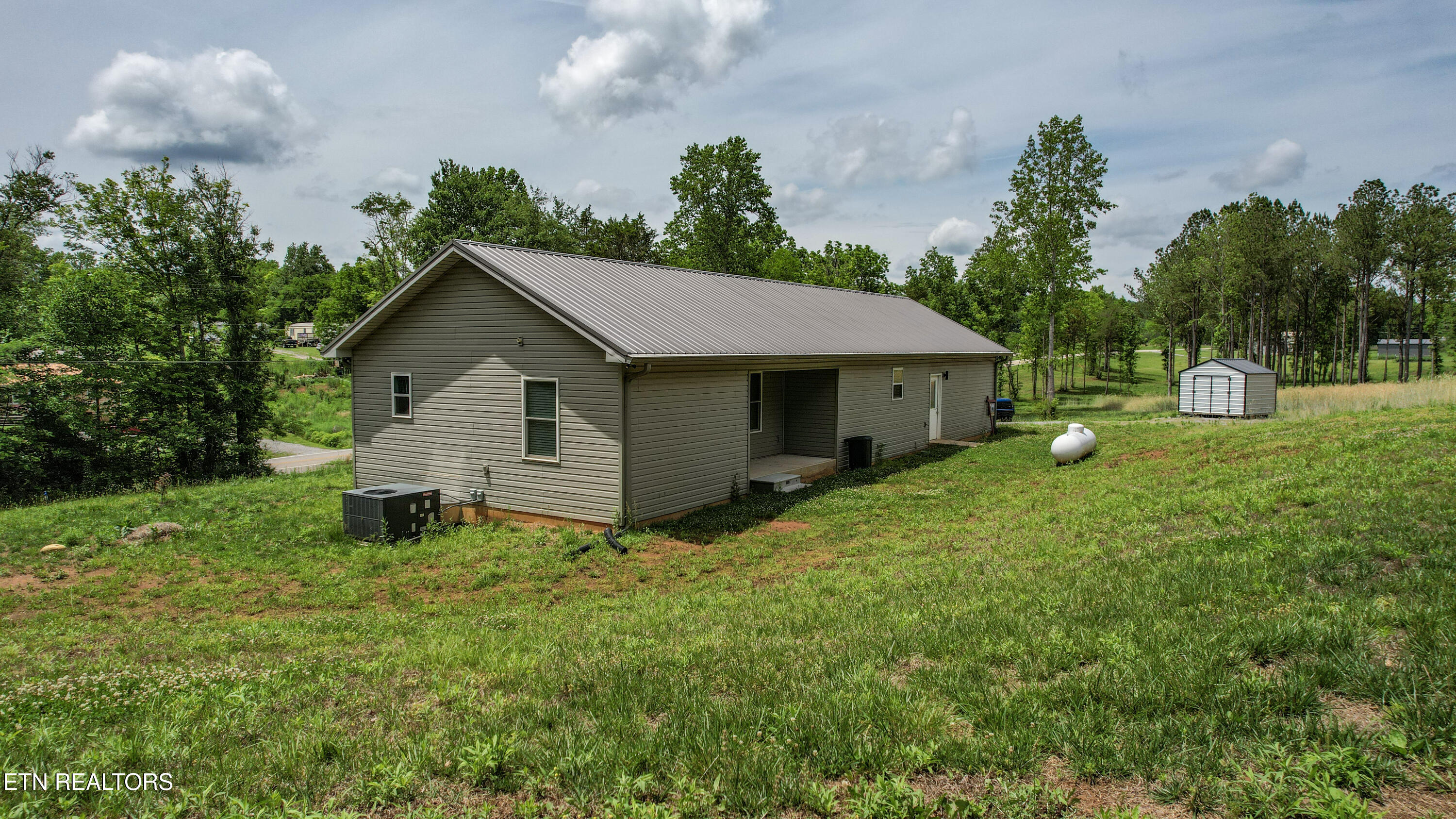 321 Old State Road Madisonville TN 37354