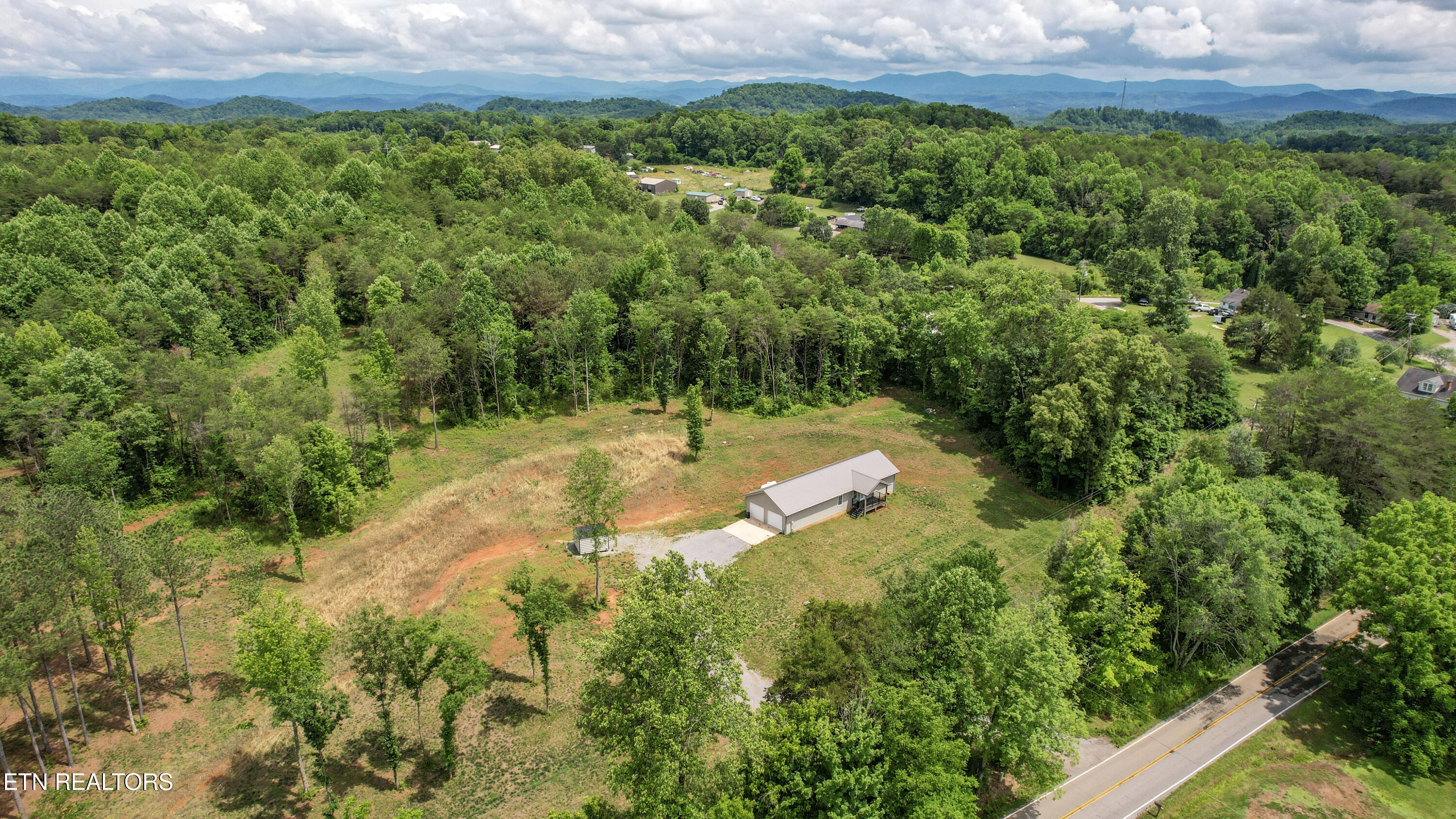 321 Old State Road Madisonville TN 37354