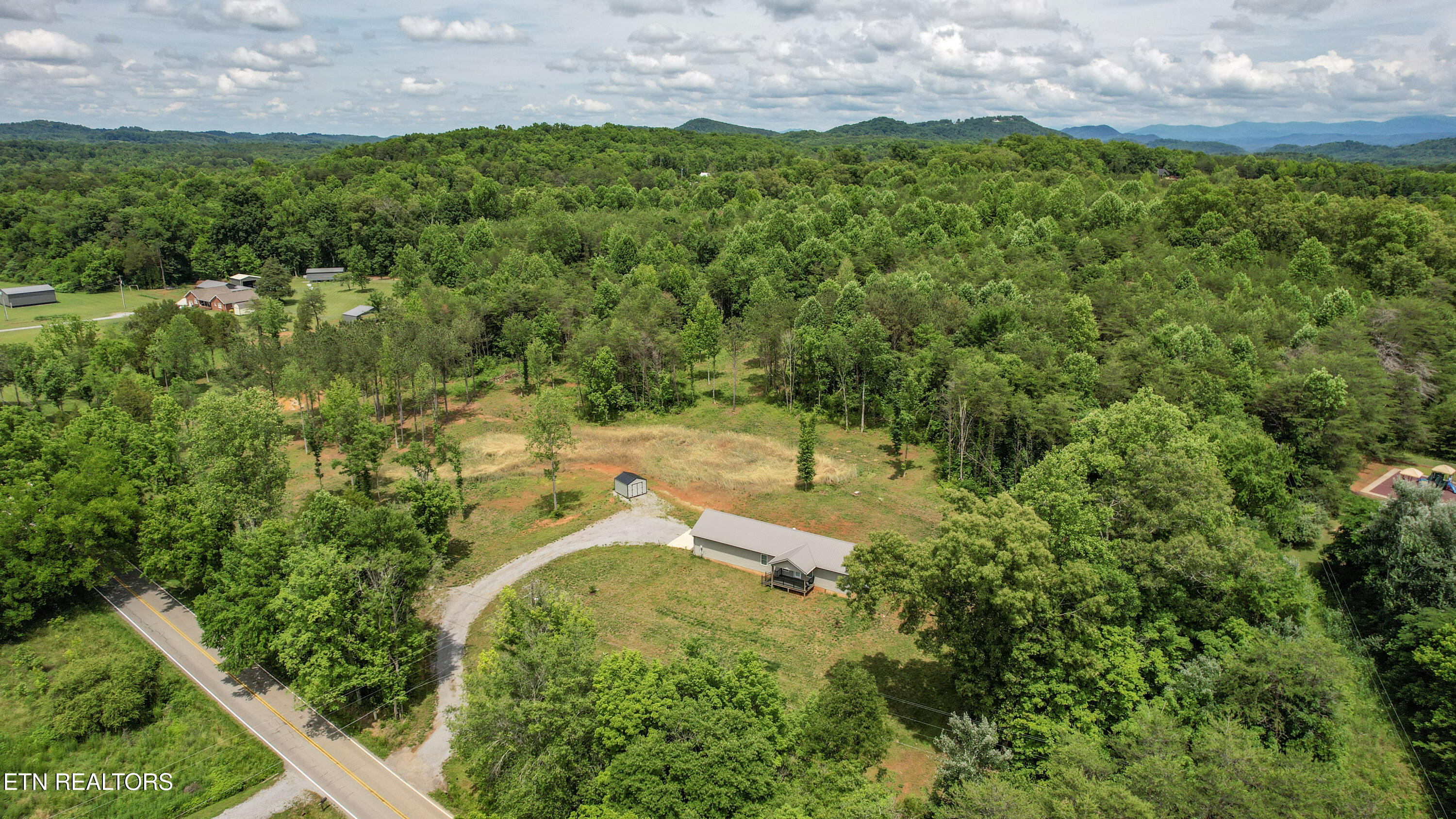 321 Old State Road Madisonville TN 37354