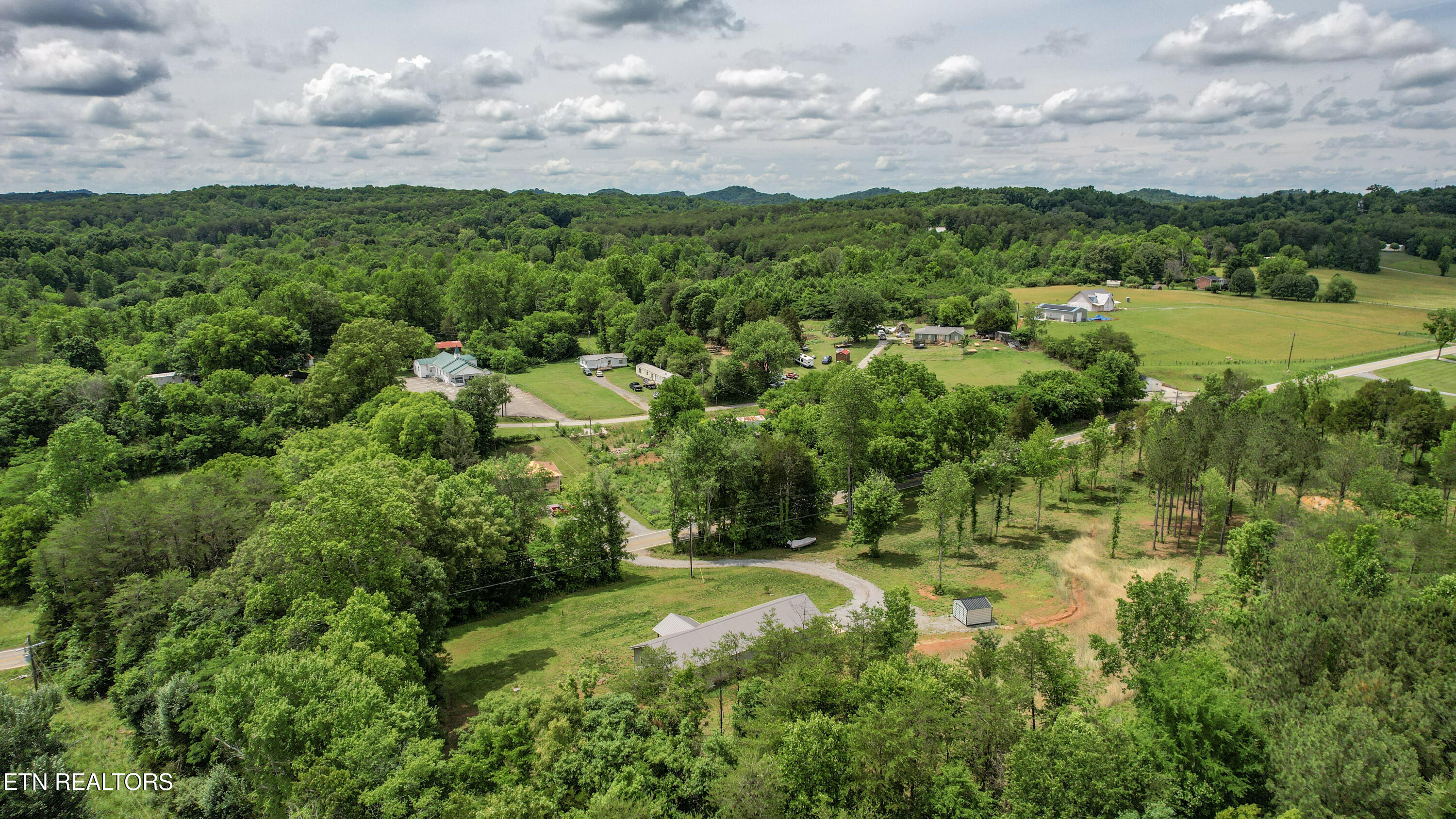 321 Old State Road Madisonville TN 37354