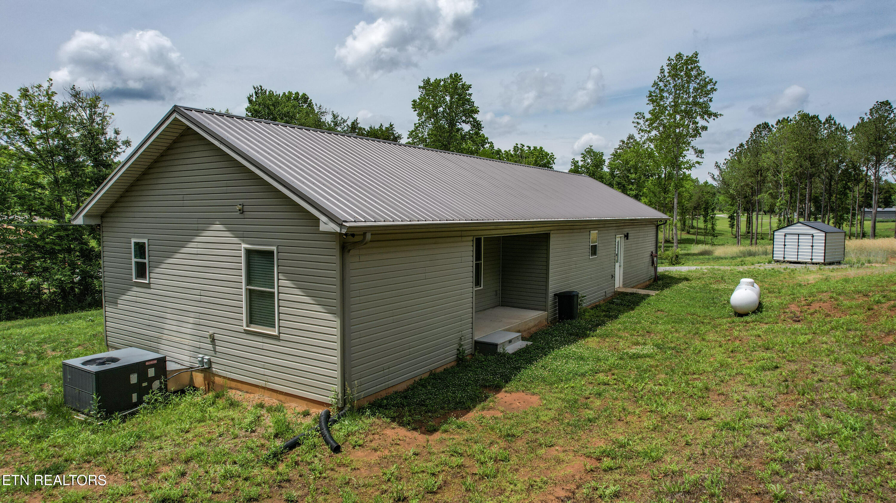 321 Old State Road Madisonville TN 37354