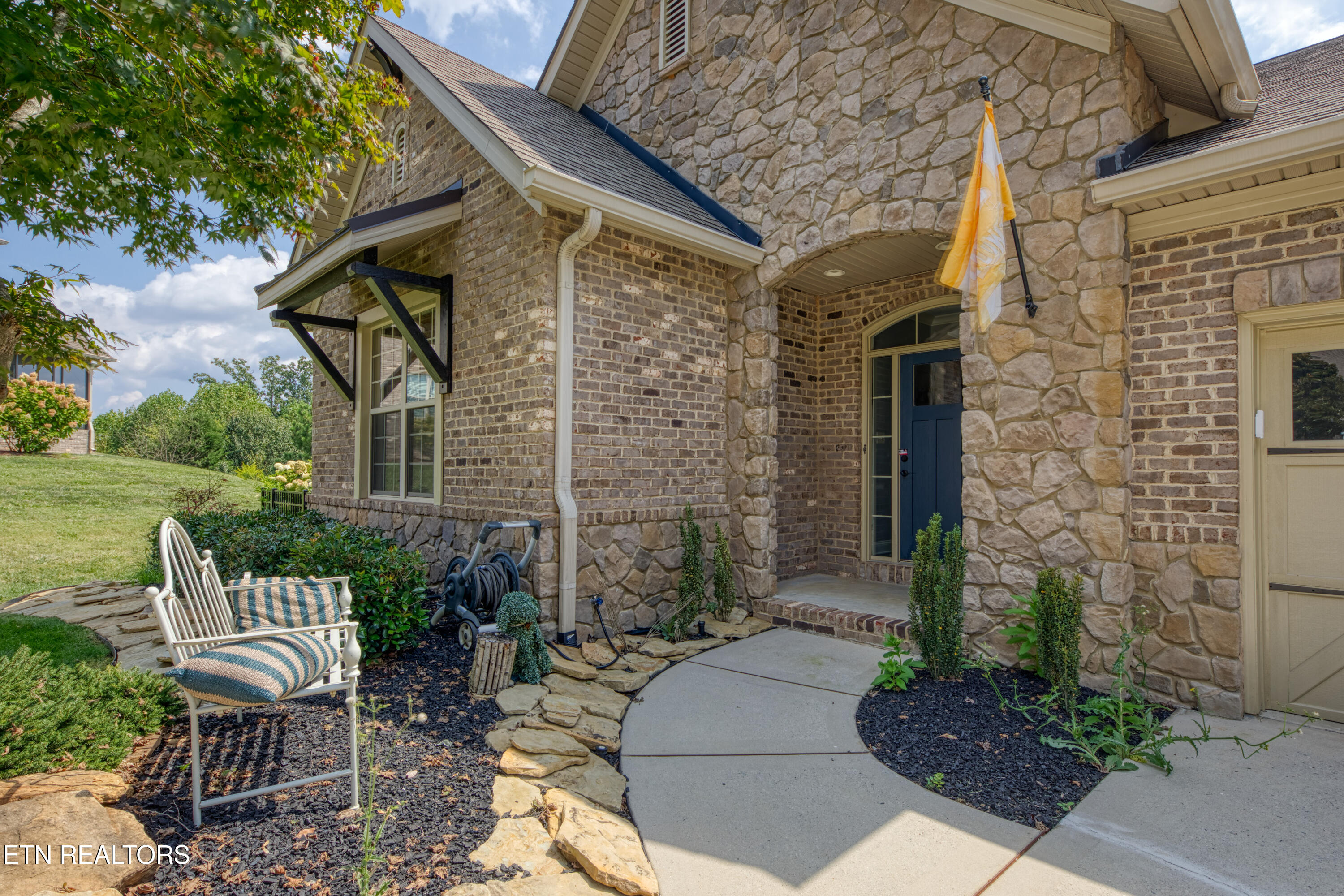 1273 Bishops View Lane Knoxville TN 37932