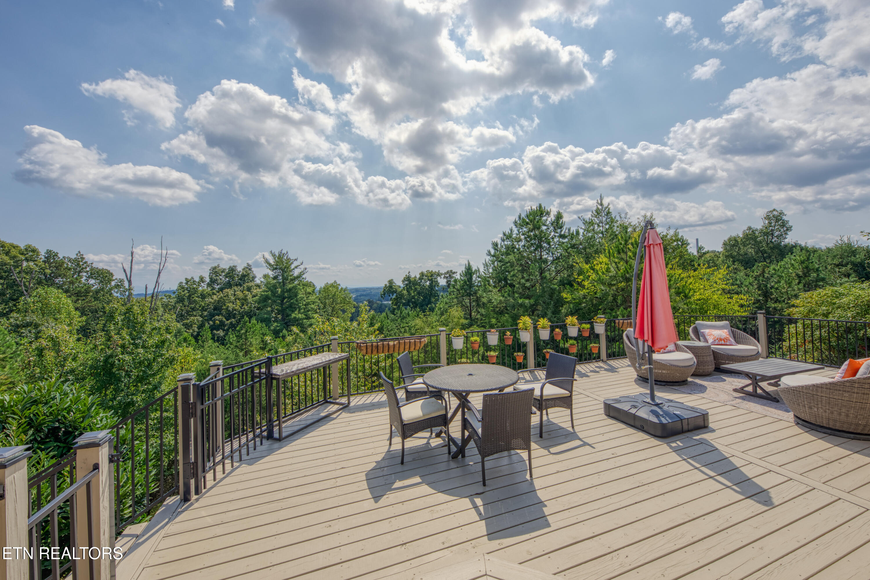 1273 Bishops View Lane Knoxville TN 37932
