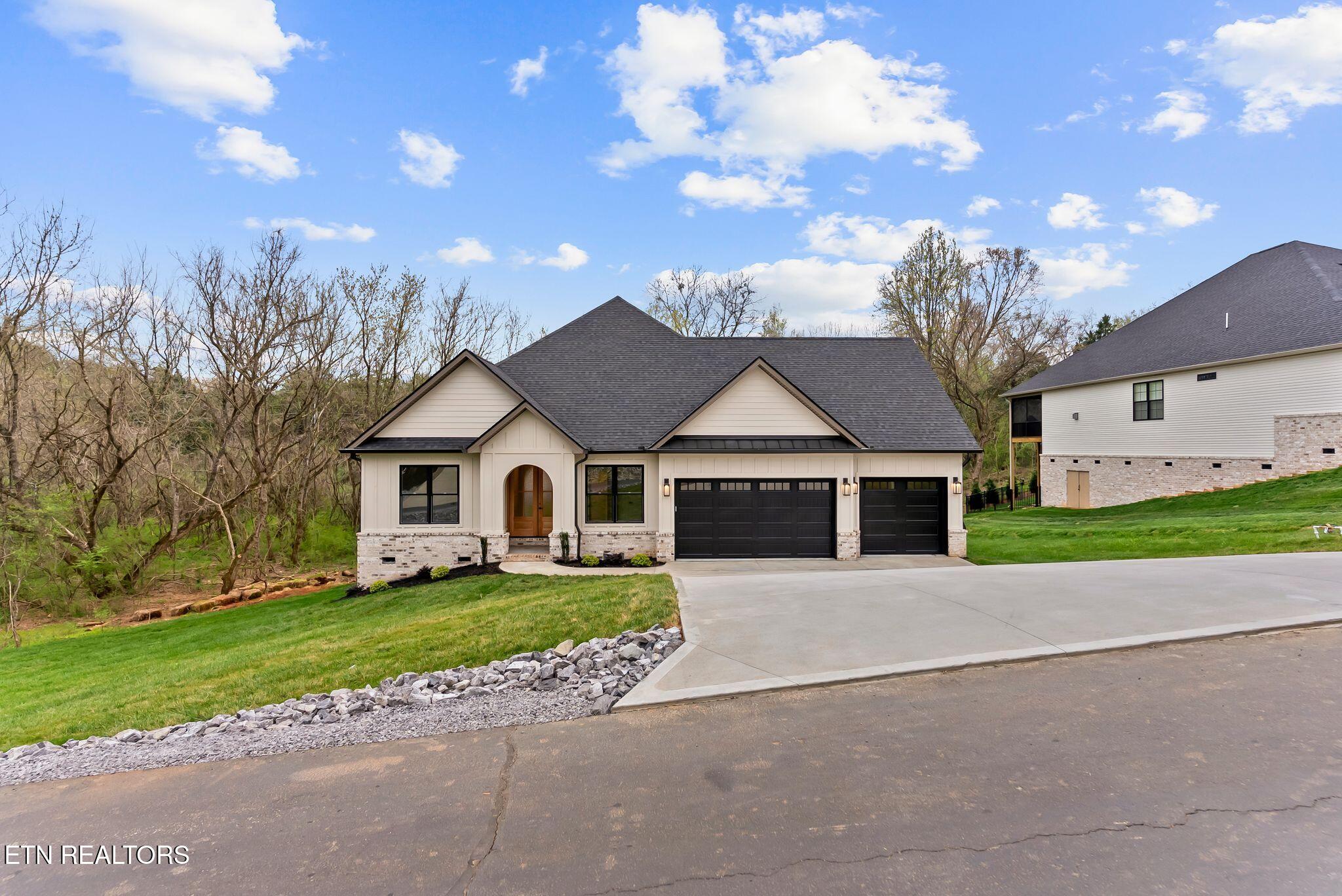 127 Saloli Way Loudon TN 37774