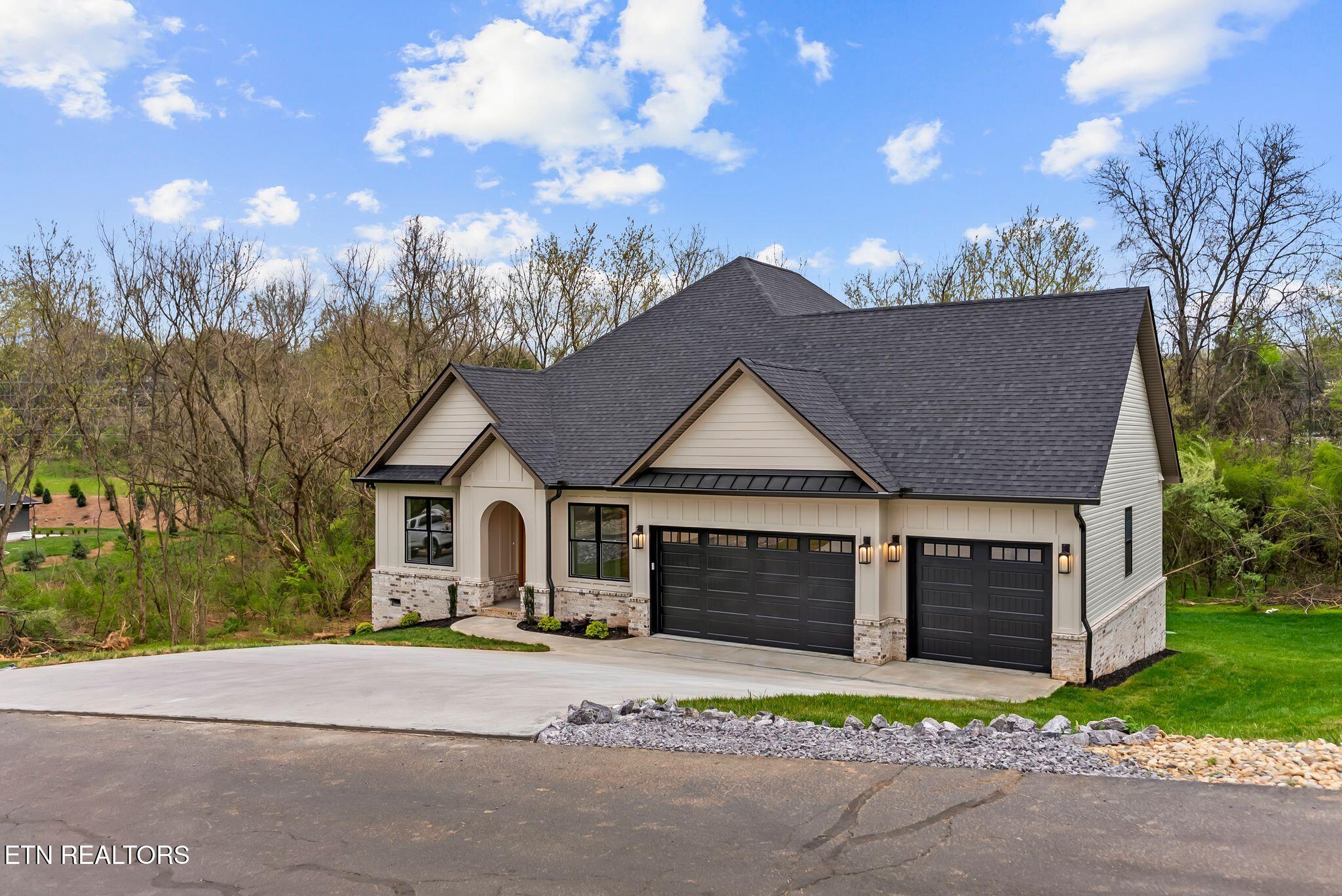 127 Saloli Way Loudon TN 37774
