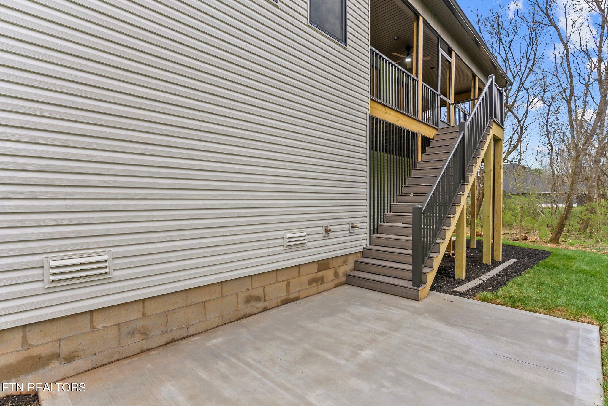 127 Saloli Way Loudon TN 37774