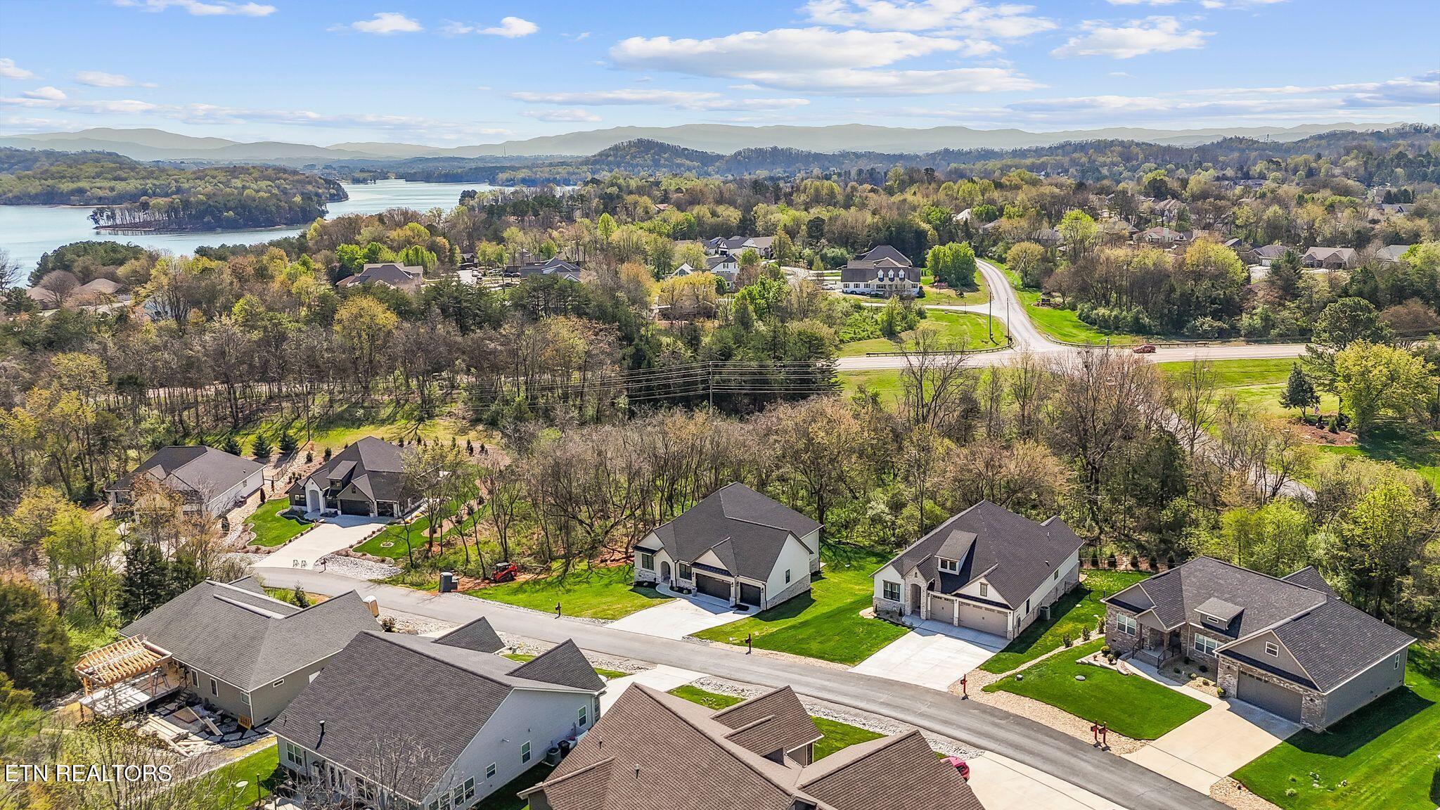 127 Saloli Way Loudon TN 37774
